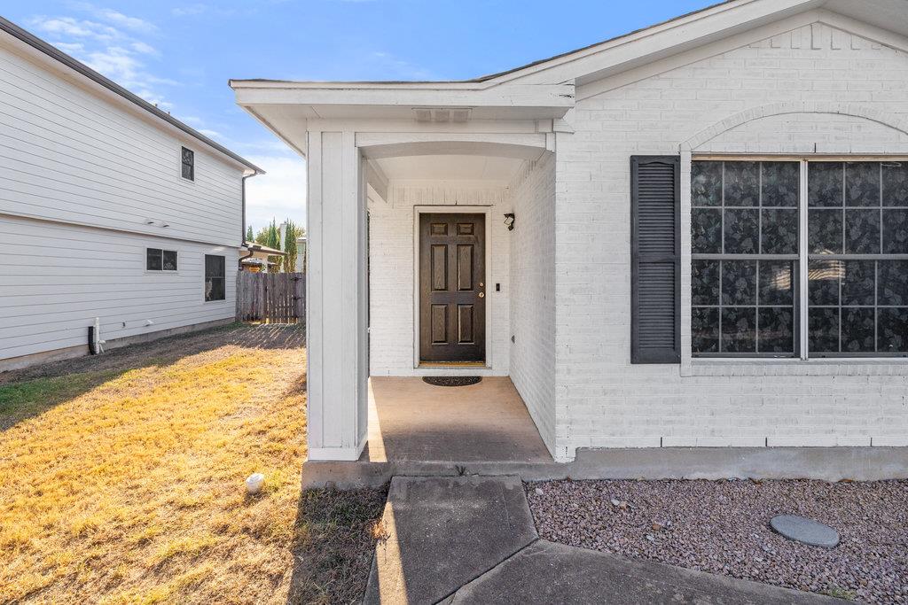 222 Bryant Dr, Bastrop, TX 78602