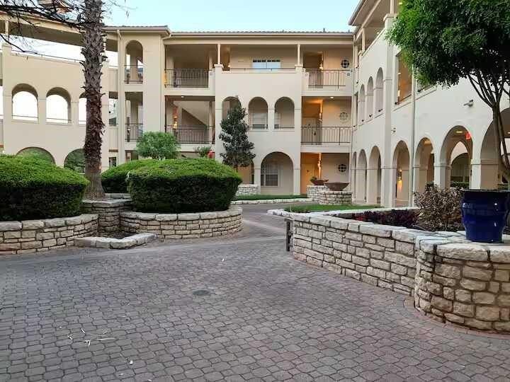 3404 American Dr # 2216, Lago Vista, TX 78645