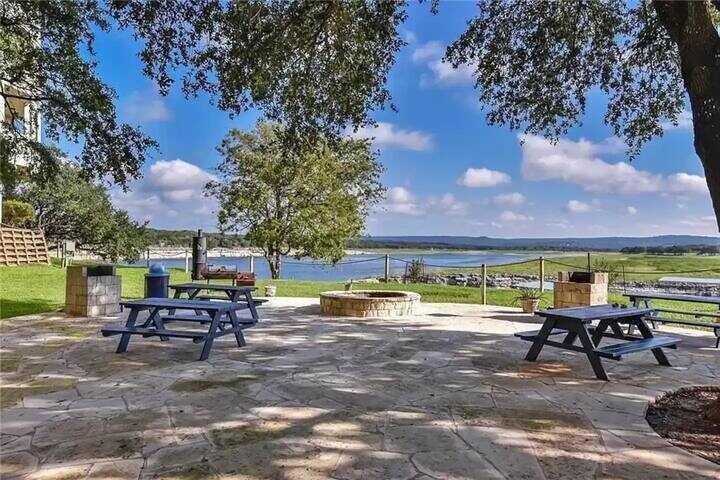 3404 American Dr # 2216, Lago Vista, TX 78645