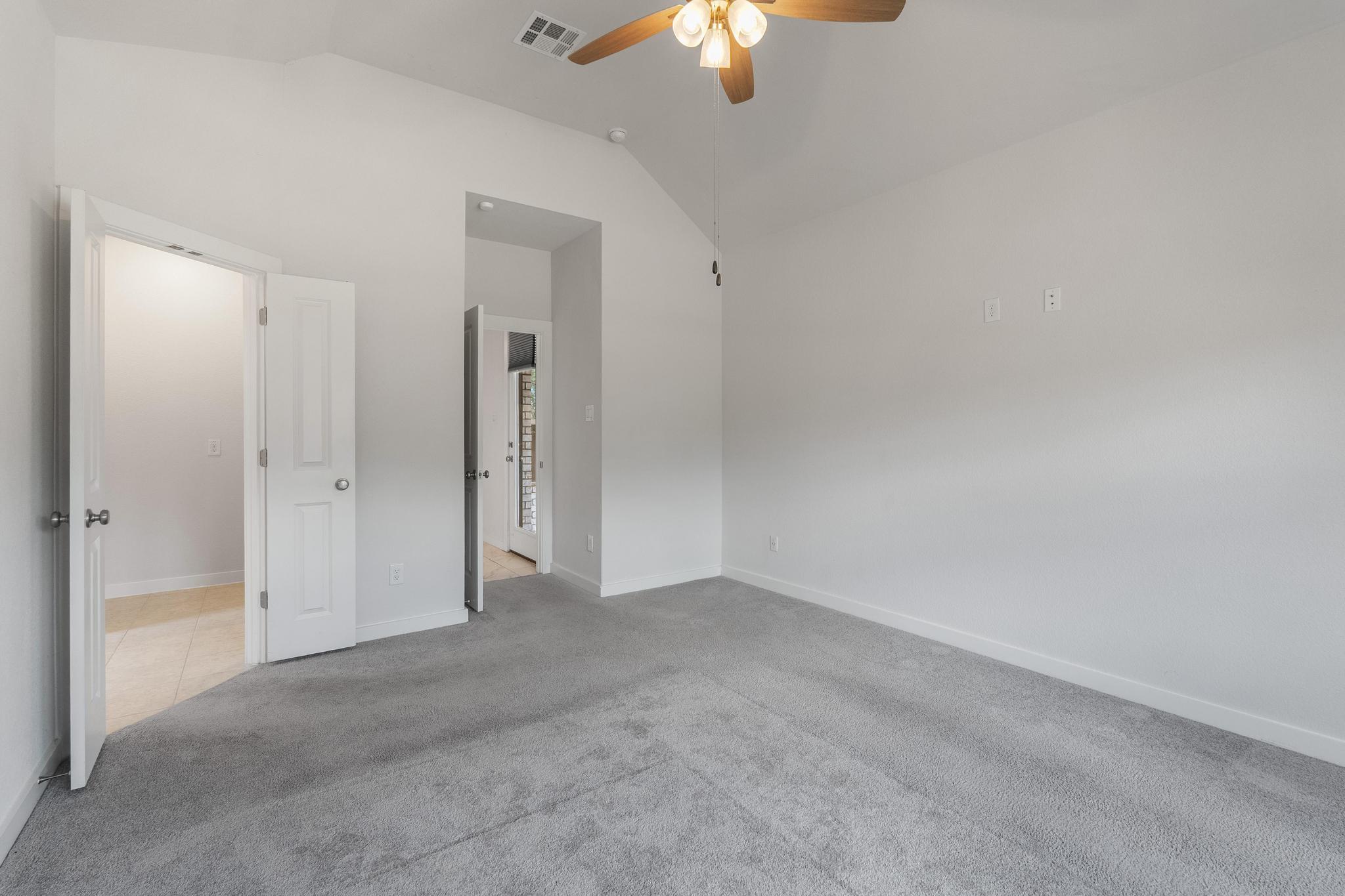 8215 Prairie Rye Dr, Lago Vista, TX 78645