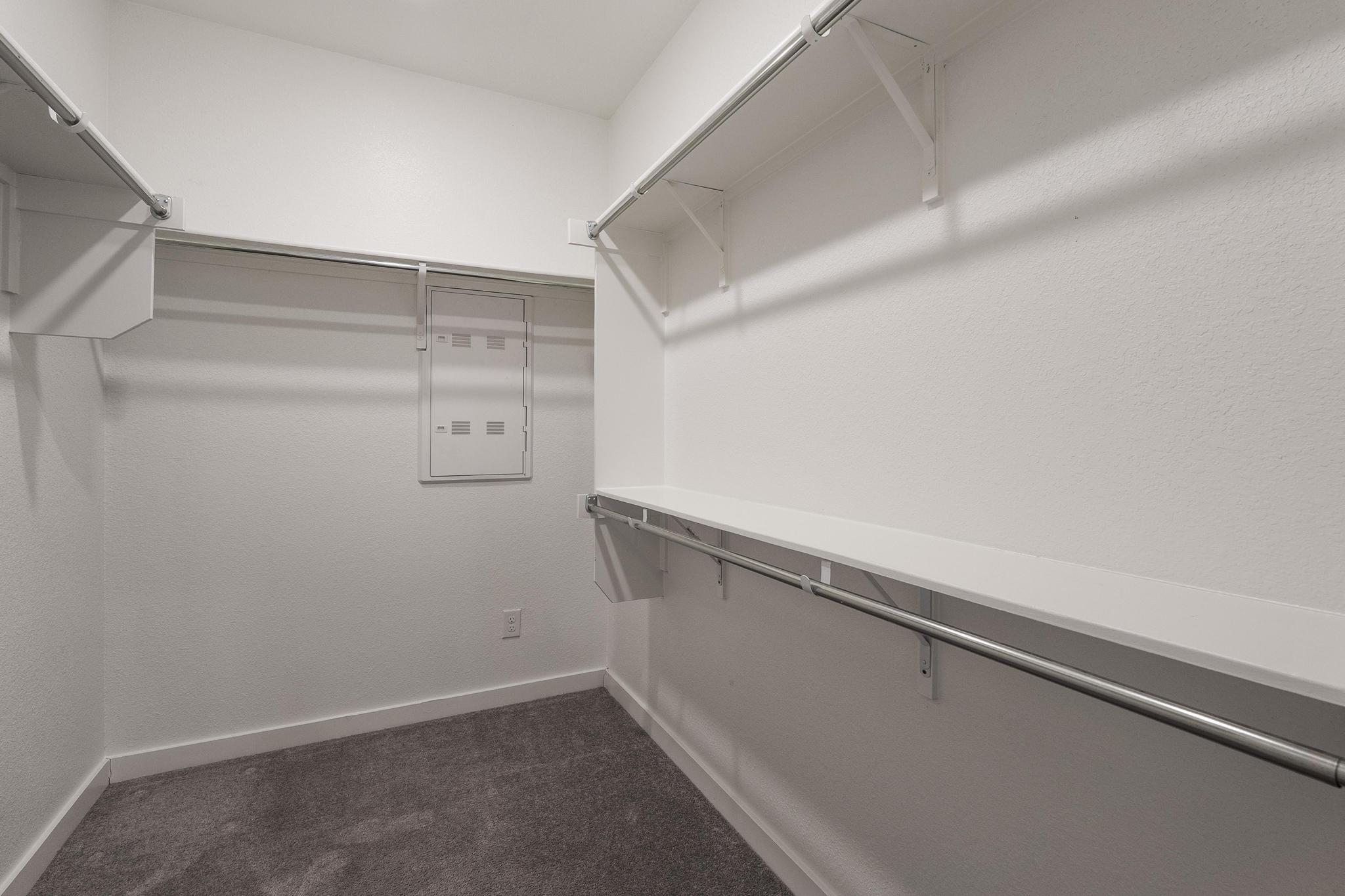 8215 Prairie Rye Dr, Lago Vista, TX 78645