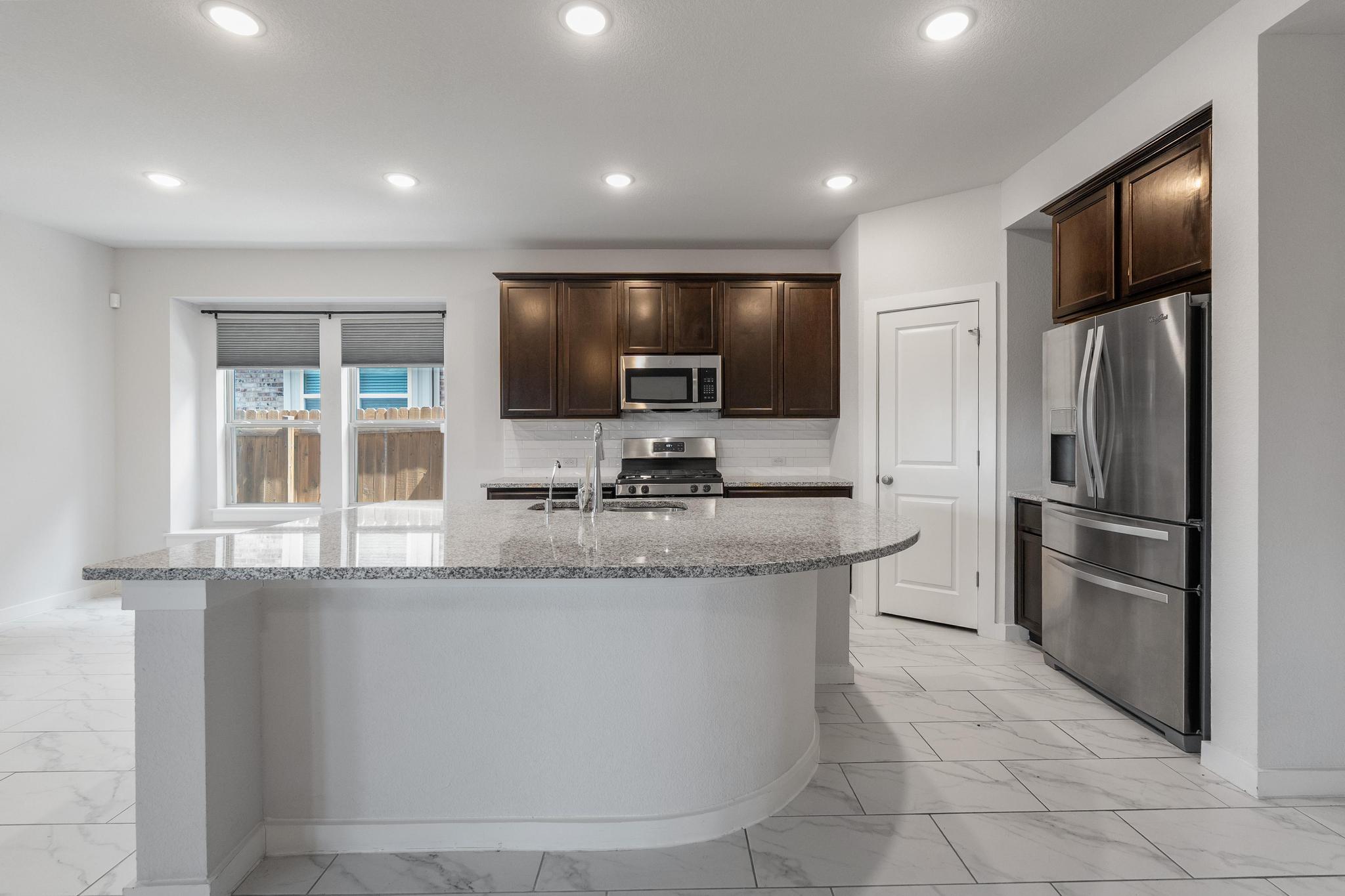 8215 Prairie Rye Dr, Lago Vista, TX 78645