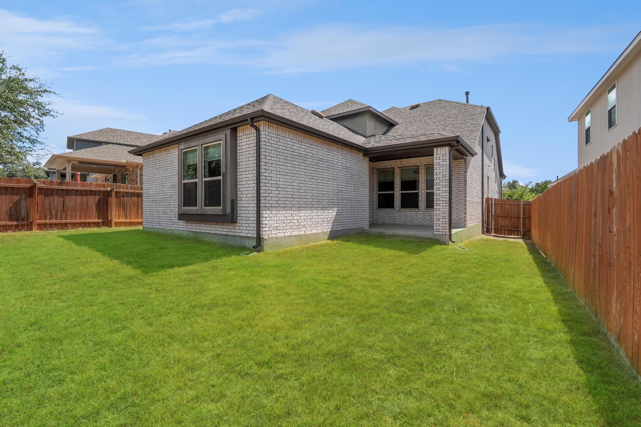 8215 Prairie Rye Dr, Lago Vista, TX 78645