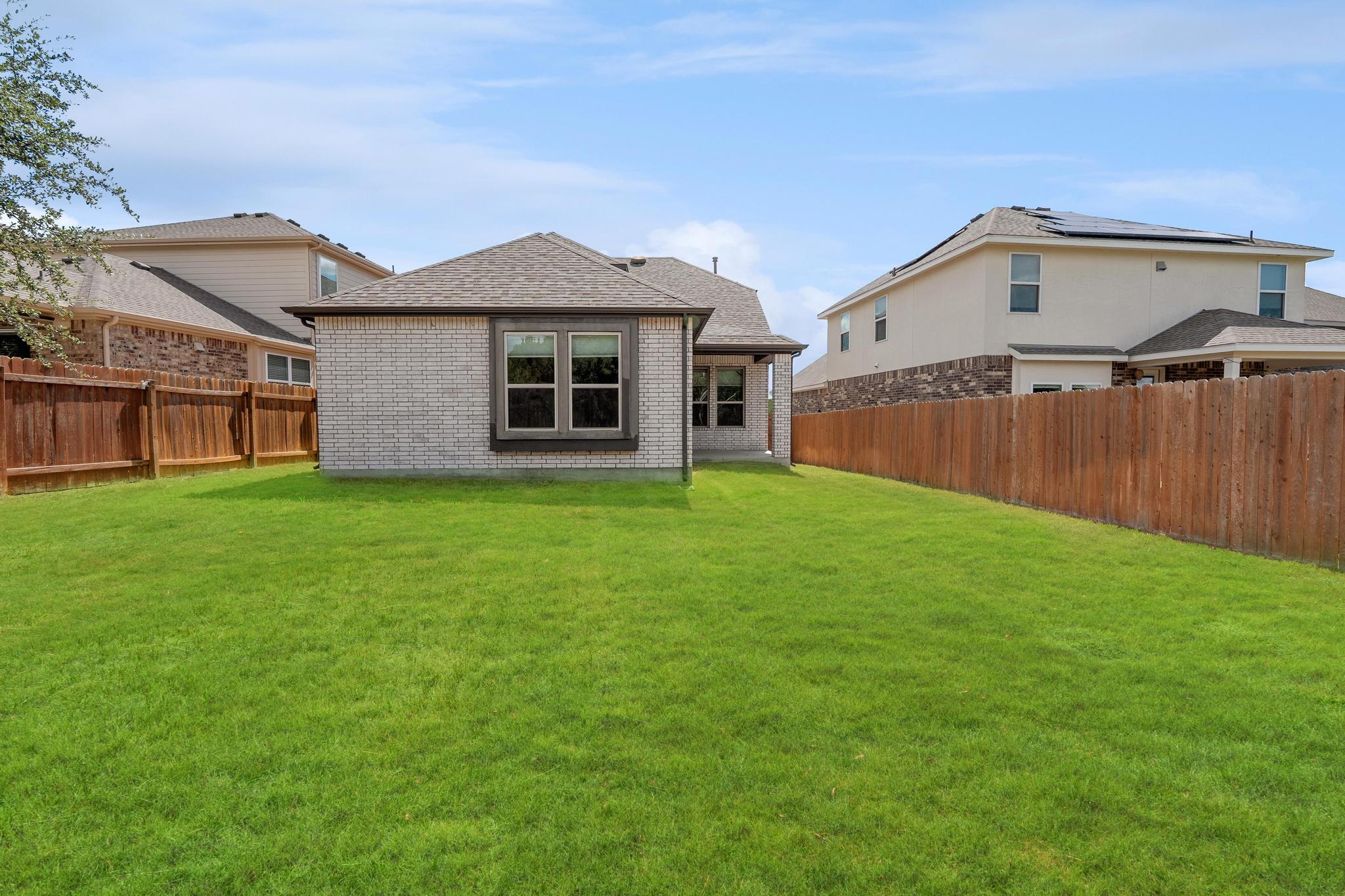 8215 Prairie Rye Dr, Lago Vista, TX 78645