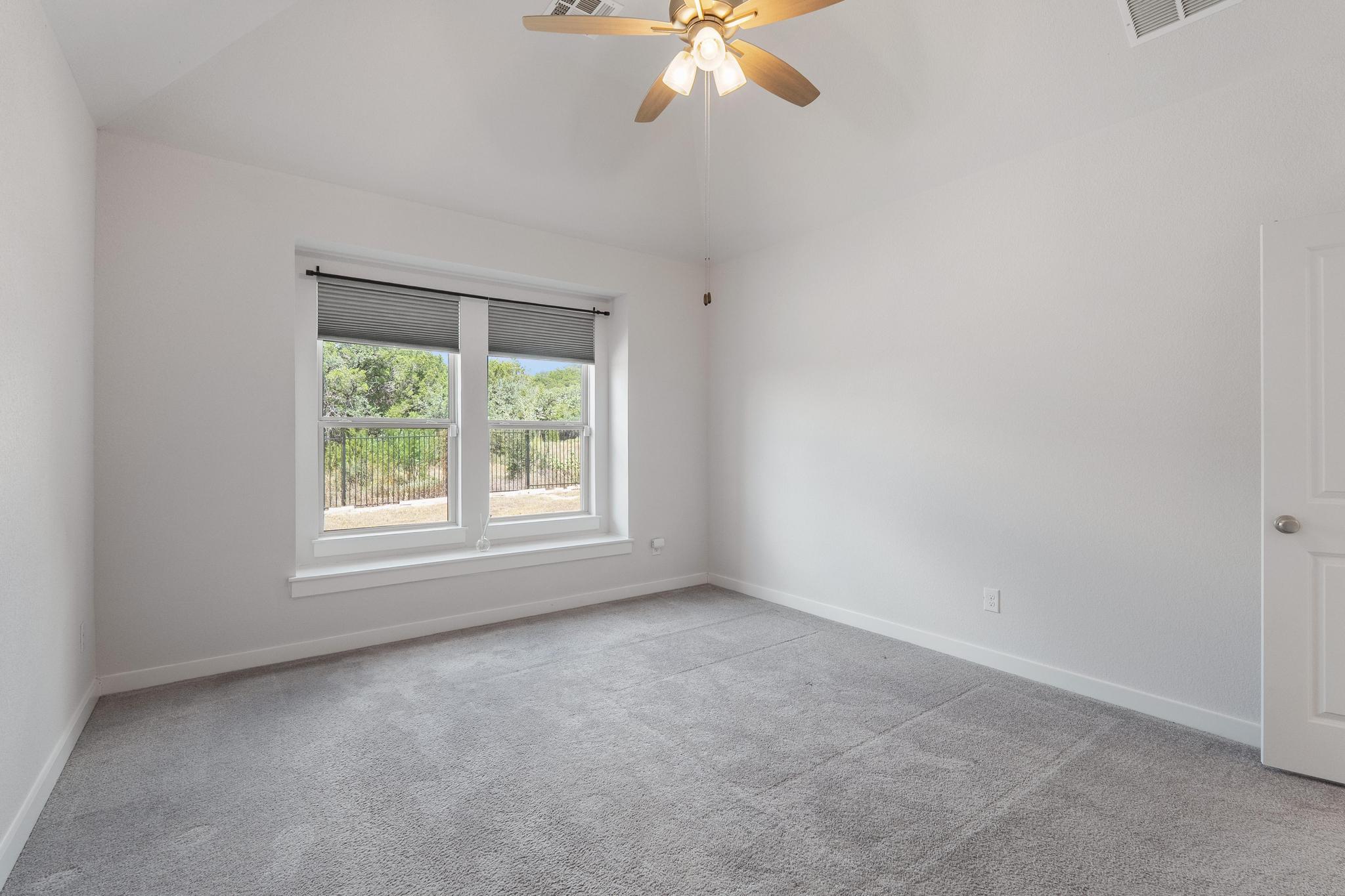 8215 Prairie Rye Dr, Lago Vista, TX 78645