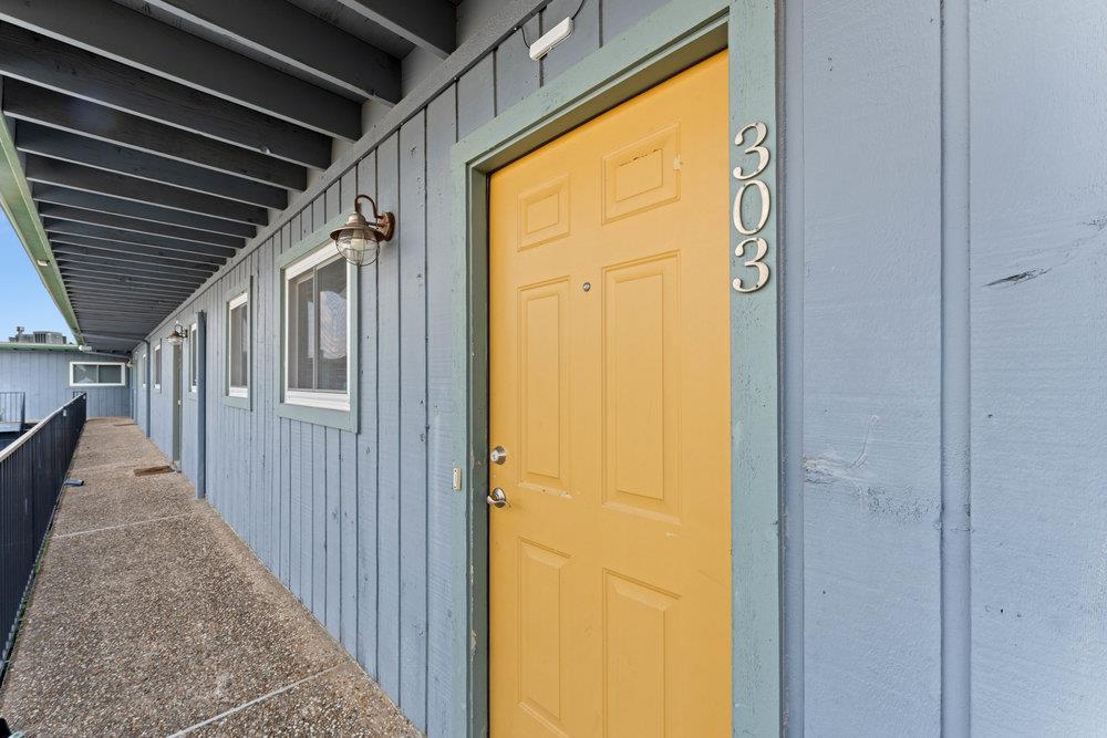 3815 Guadalupe St # 303, Austin, TX 78751