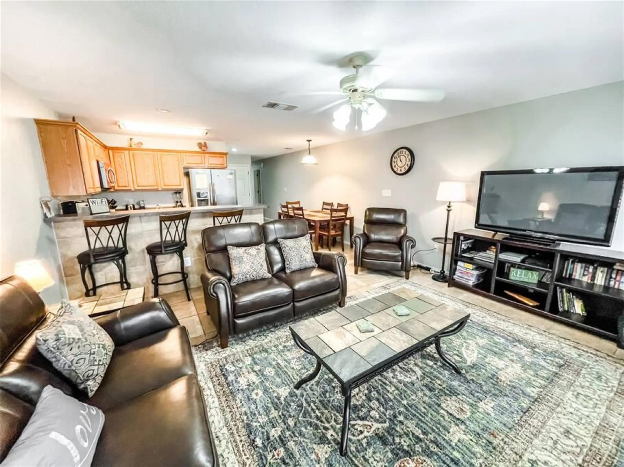 730 E Mather St, New Braunfels, TX 78130