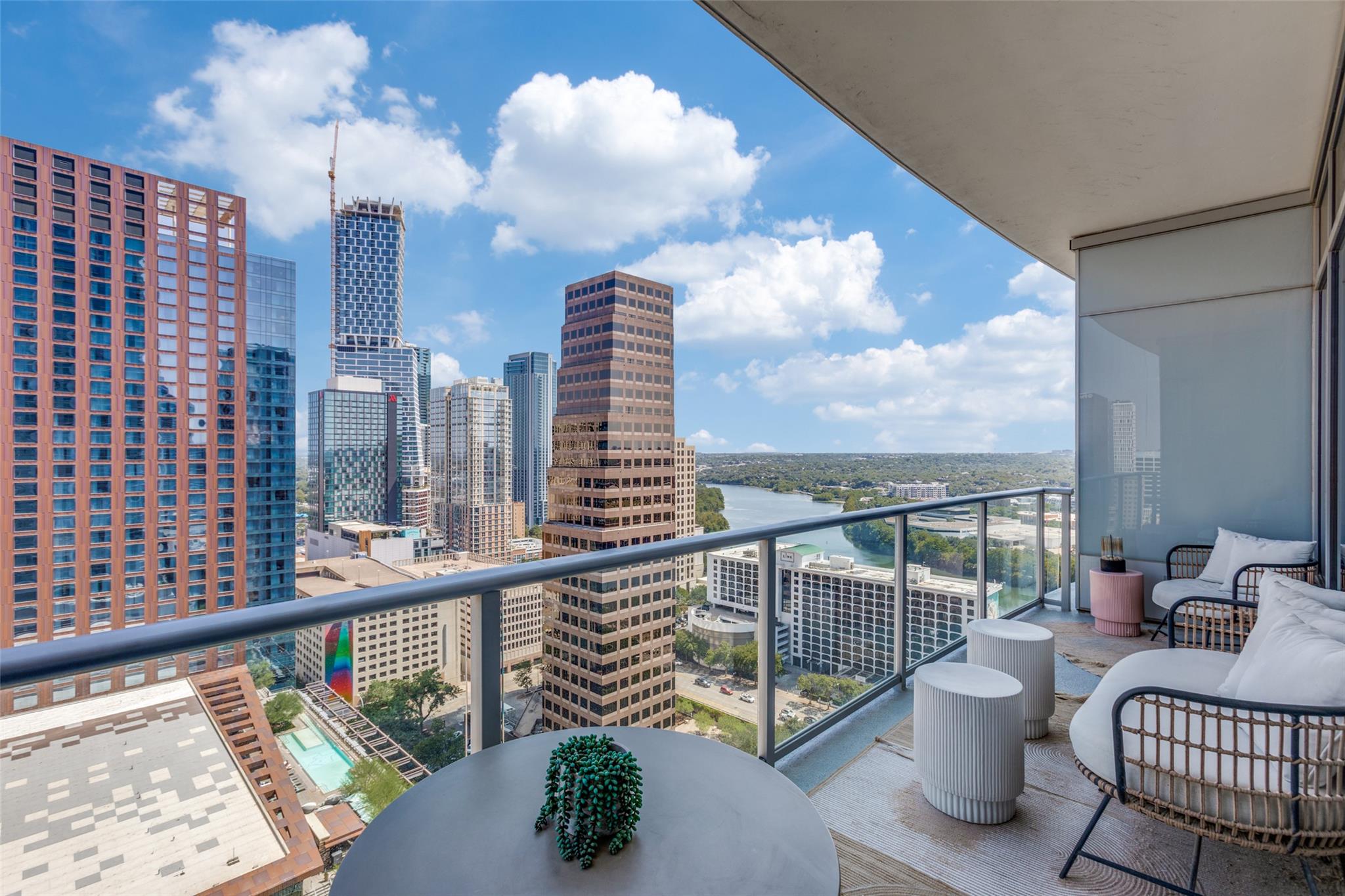 200 Congress Ave # 23B, Austin, TX 78701