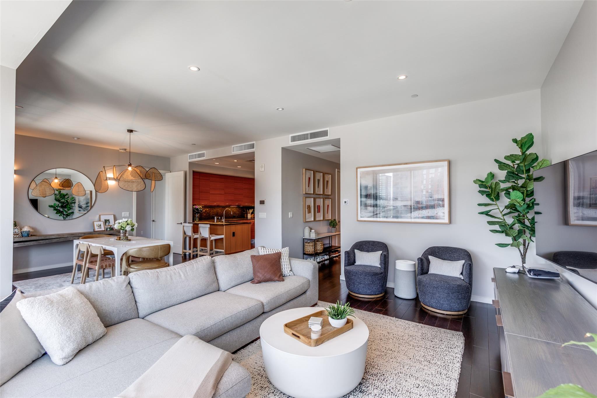 200 Congress Ave # 23B, Austin, TX 78701