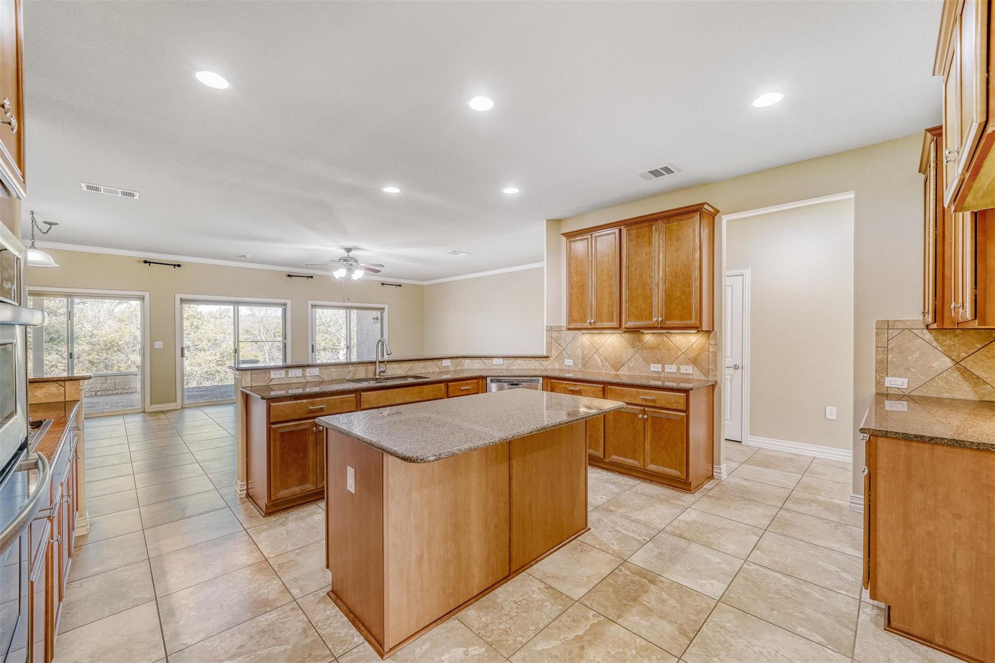 304 Pipe Creek Ln, Georgetown, TX 78633