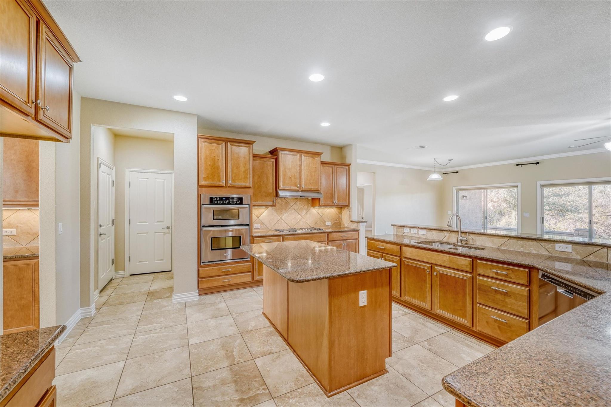 304 Pipe Creek Ln, Georgetown, TX 78633