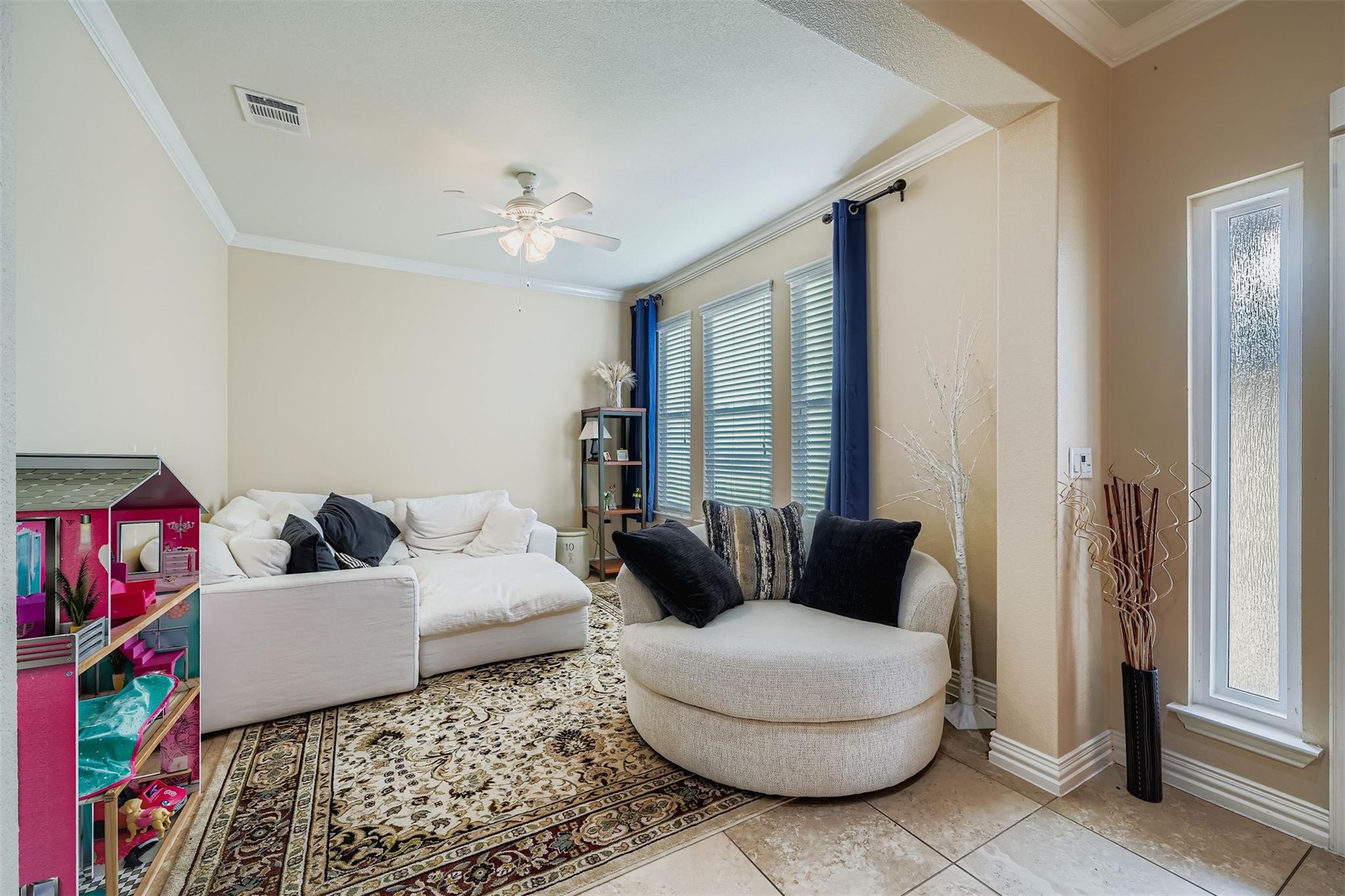 304 Pipe Creek Ln, Georgetown, TX 78633