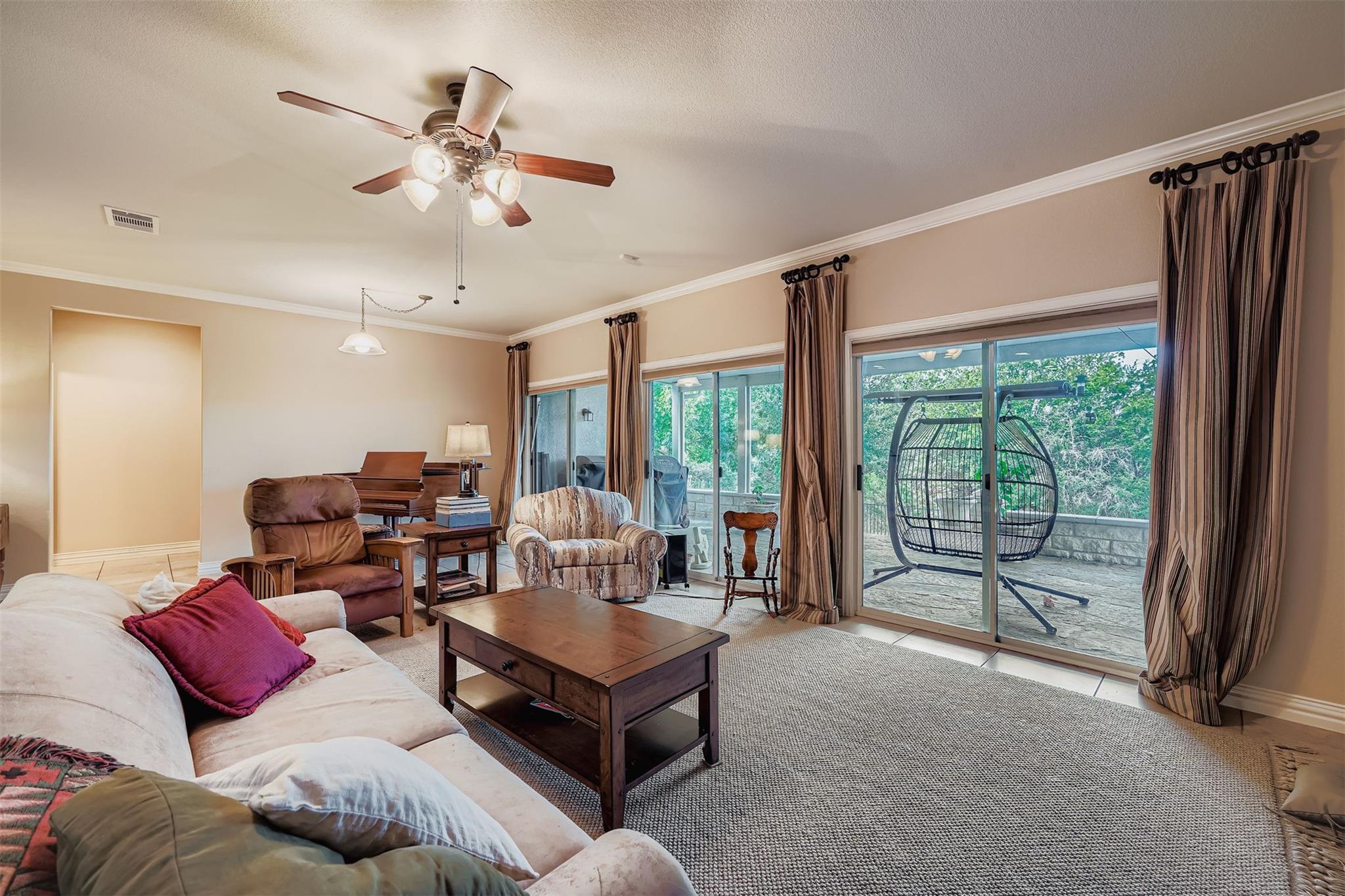 304 Pipe Creek Ln, Georgetown, TX 78633