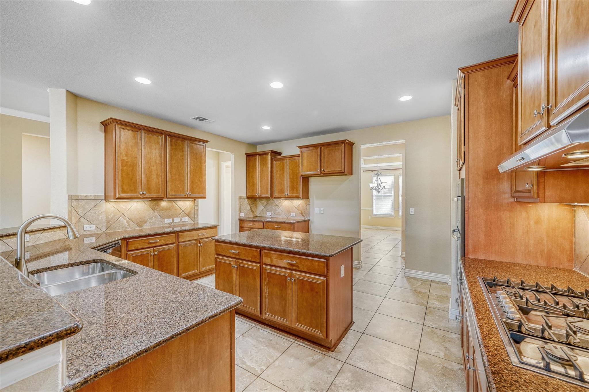 304 Pipe Creek Ln, Georgetown, TX 78633