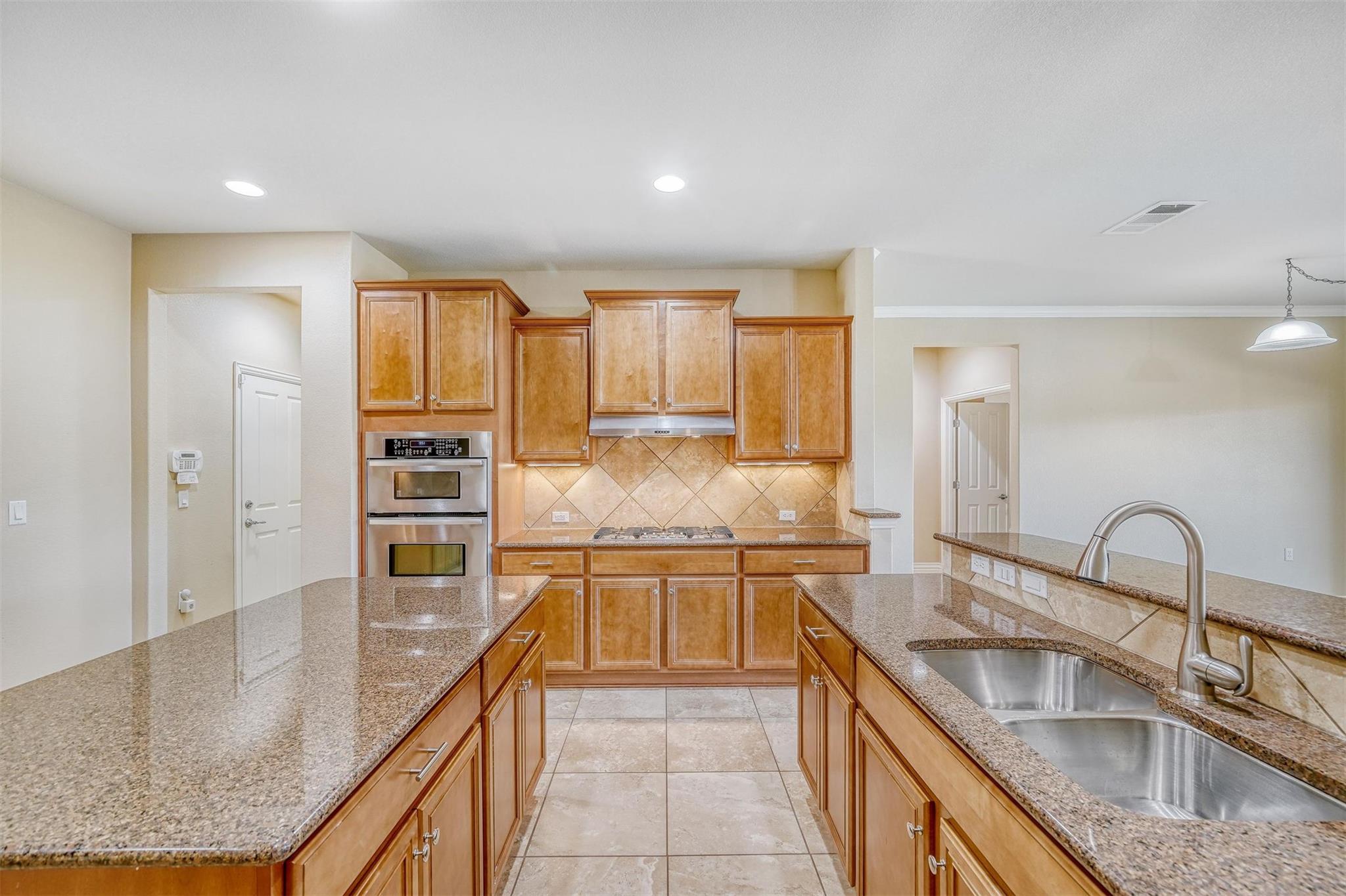304 Pipe Creek Ln, Georgetown, TX 78633