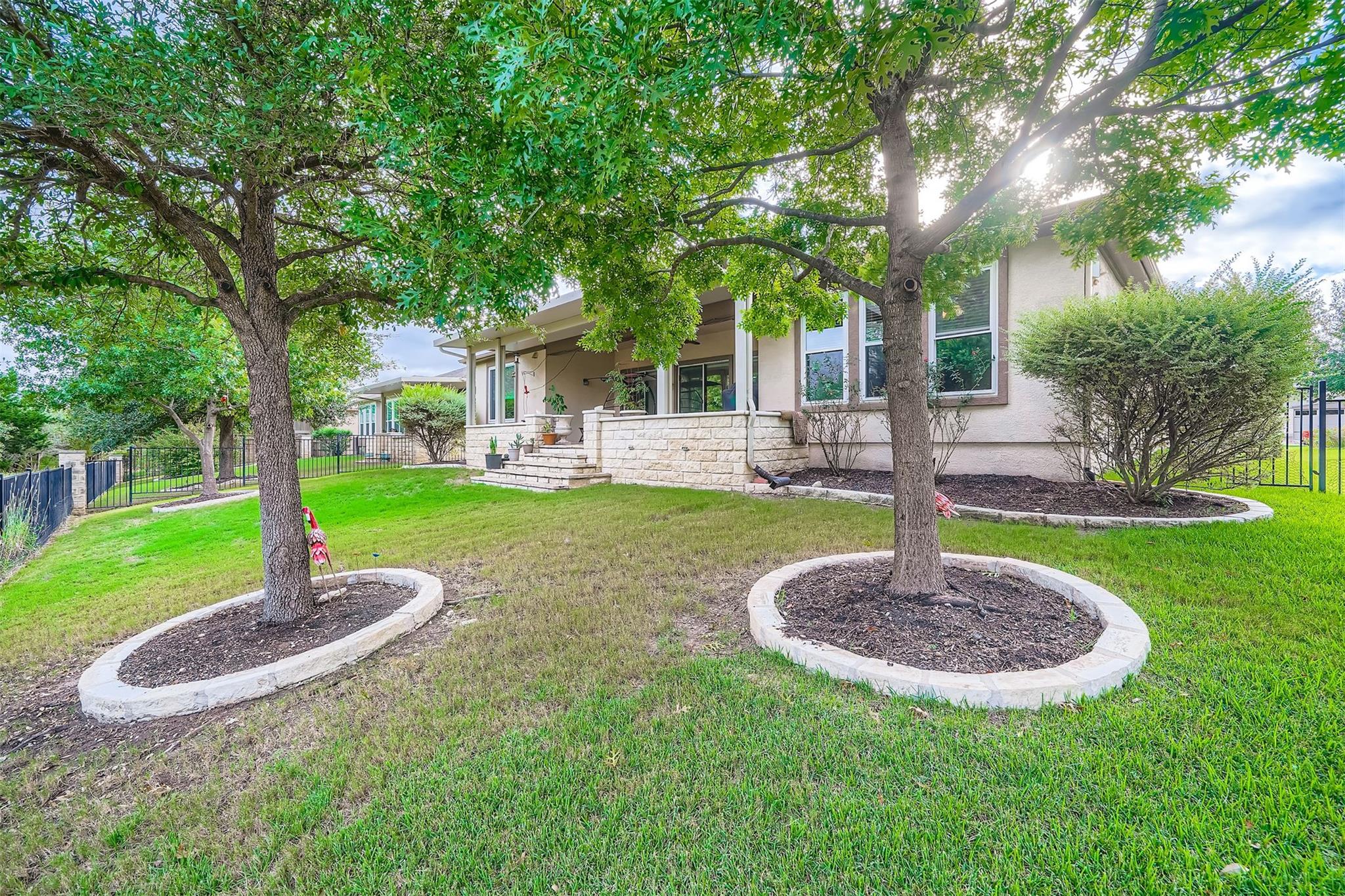 304 Pipe Creek Ln, Georgetown, TX 78633