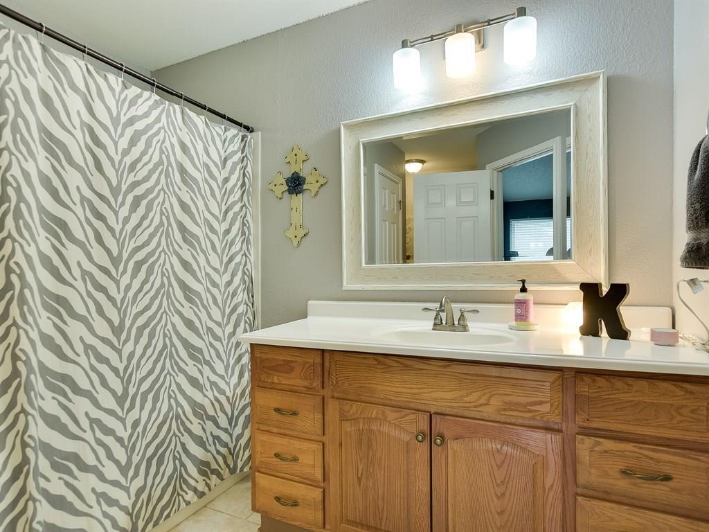 1016 Mohican St, Round Rock, TX 78665