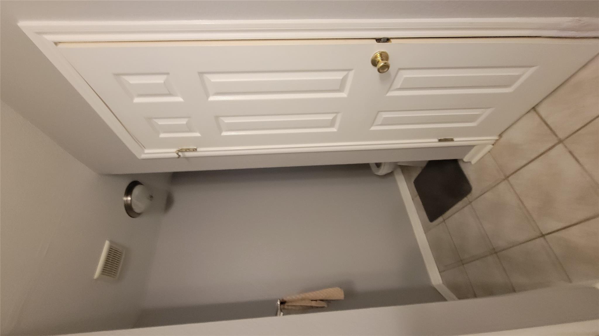 1016 Mohican St, Round Rock, TX 78665