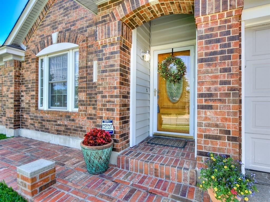 1016 Mohican St, Round Rock, TX 78665