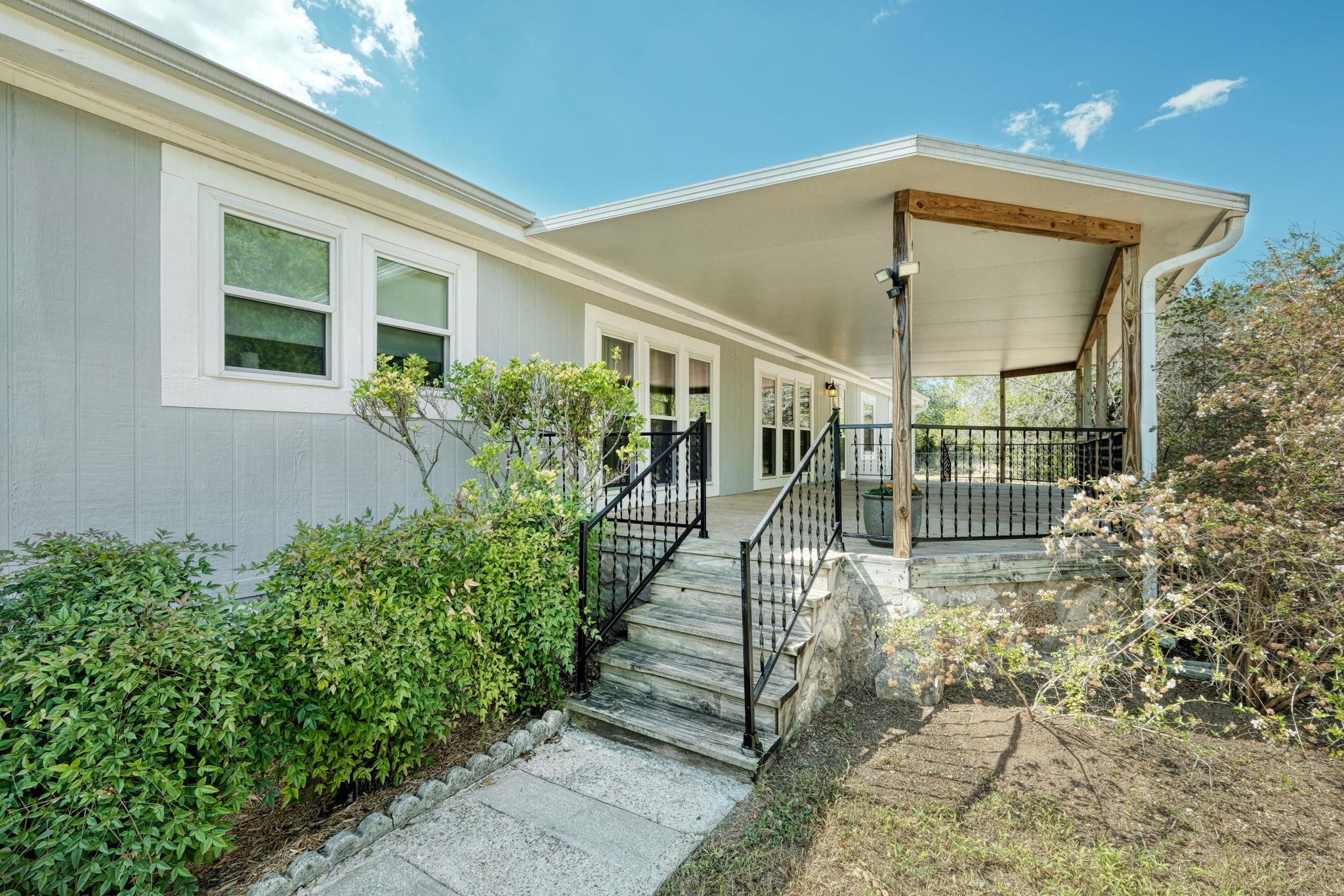 21405 Cherry Hollow Cv, Leander, TX 78641