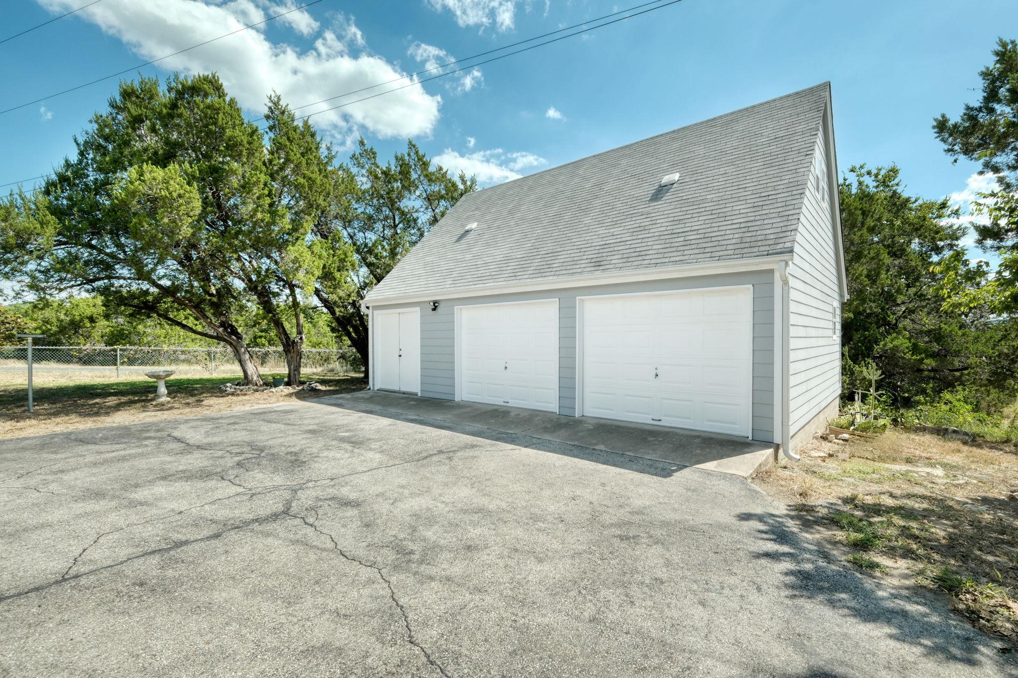 21405 Cherry Hollow Cv, Leander, TX 78641