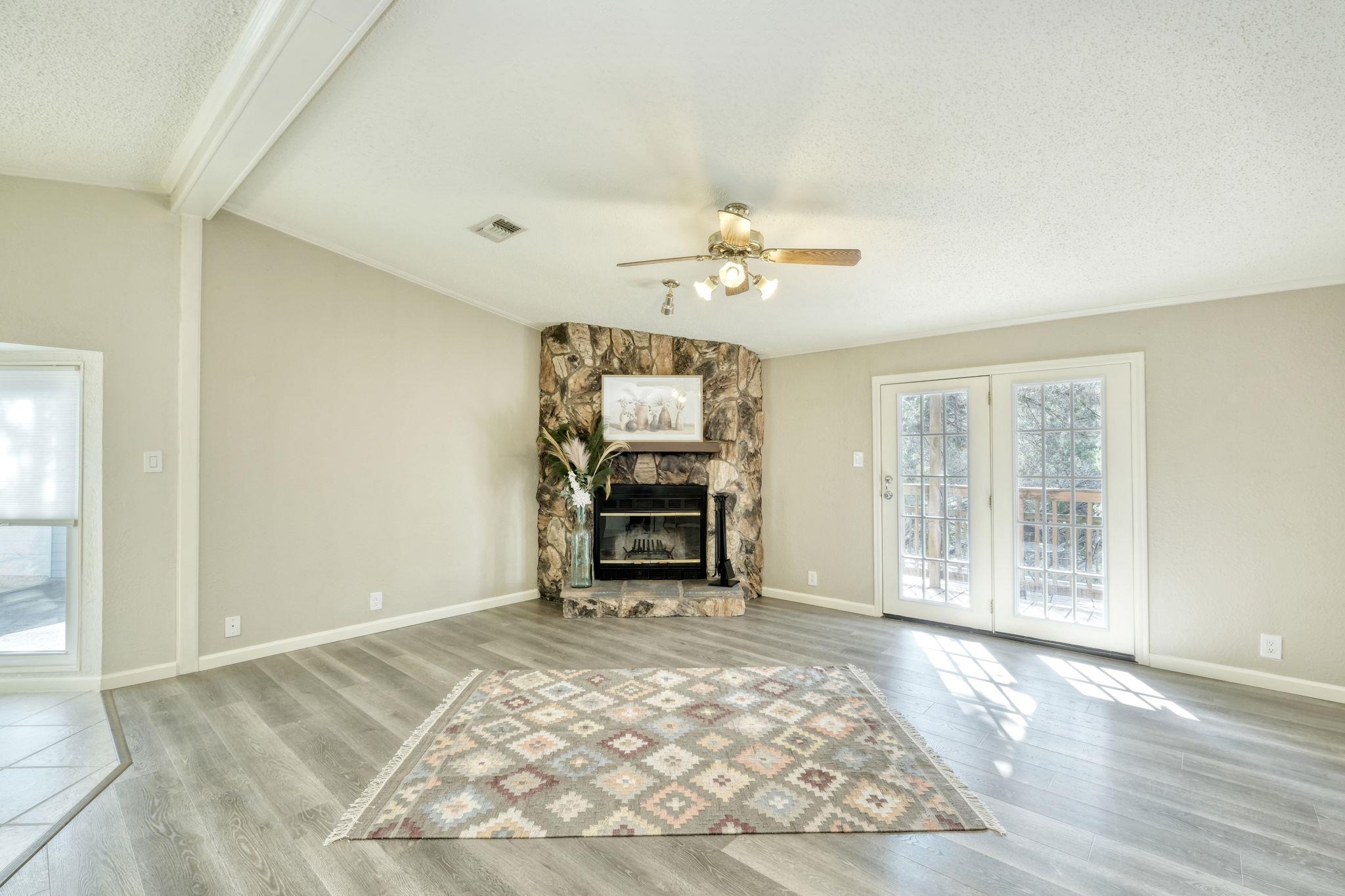 21405 Cherry Hollow Cv, Leander, TX 78641