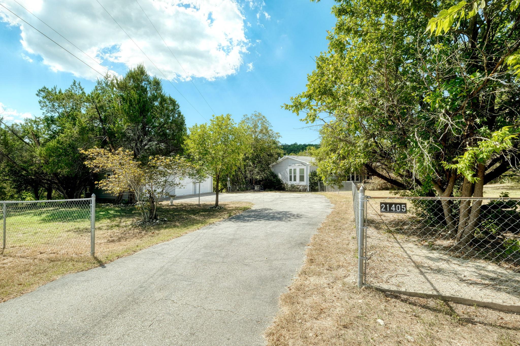 21405 Cherry Hollow Cv, Leander, TX 78641