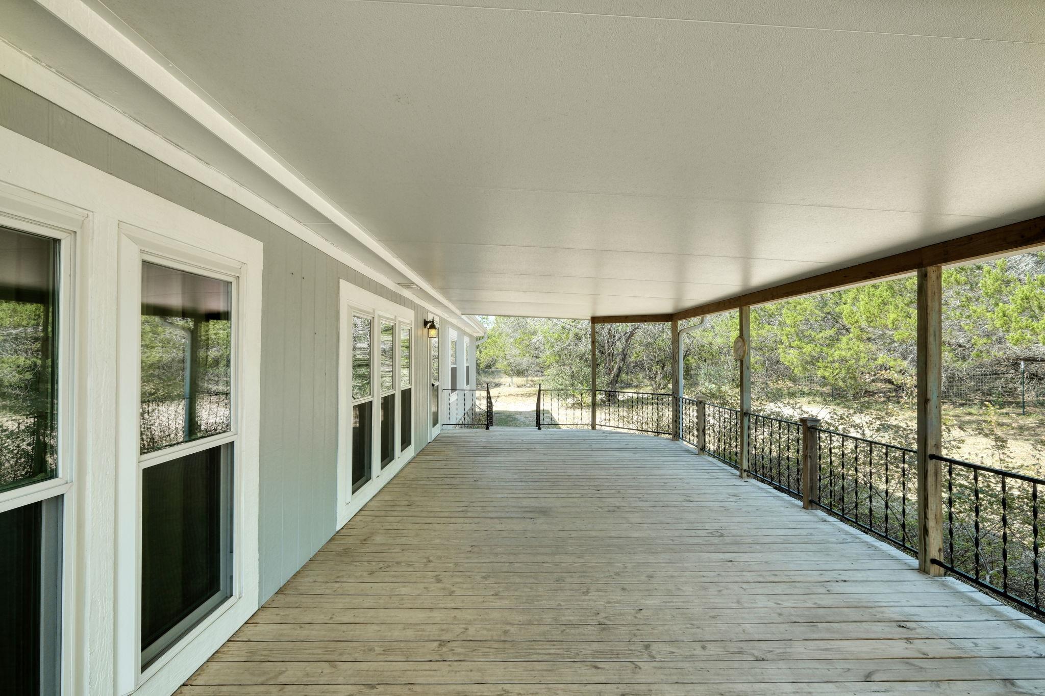 21405 Cherry Hollow Cv, Leander, TX 78641