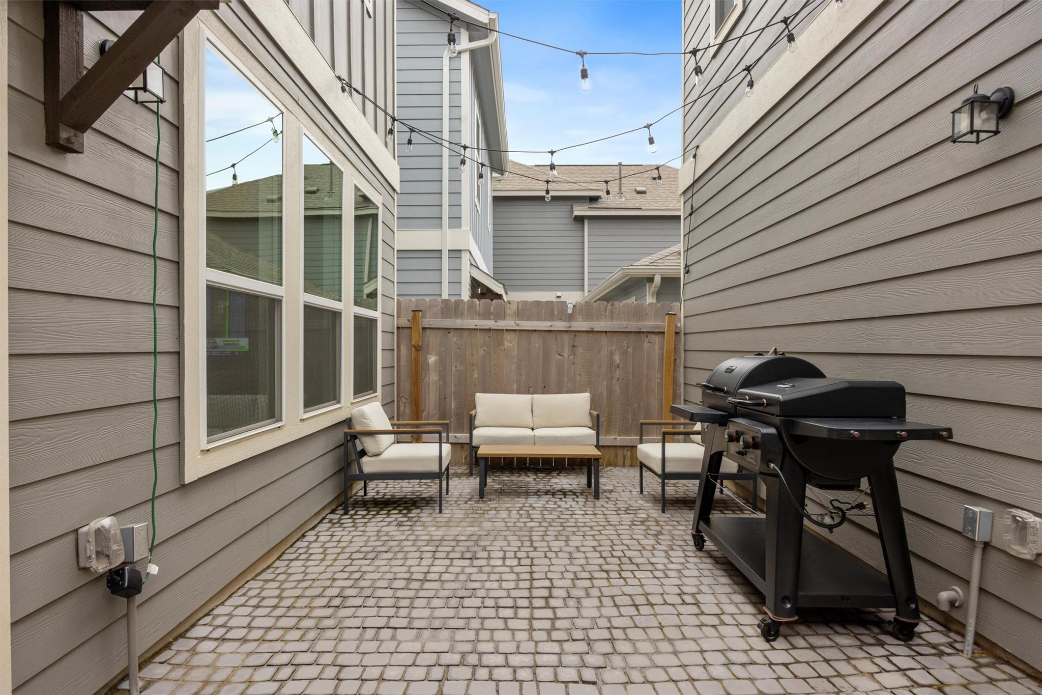 313 Toddy Way, Leander, TX 78641