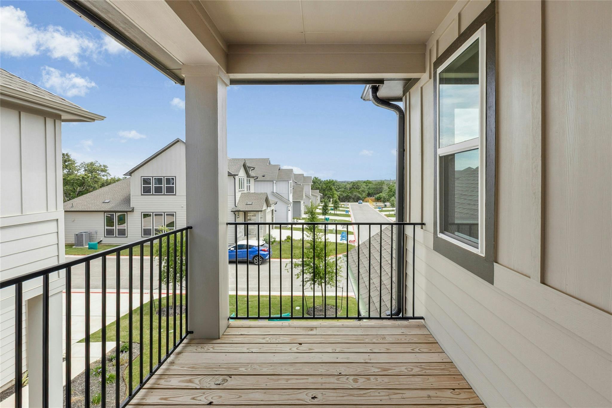 320 Creek Dr # 302, Dripping Springs, TX 78620