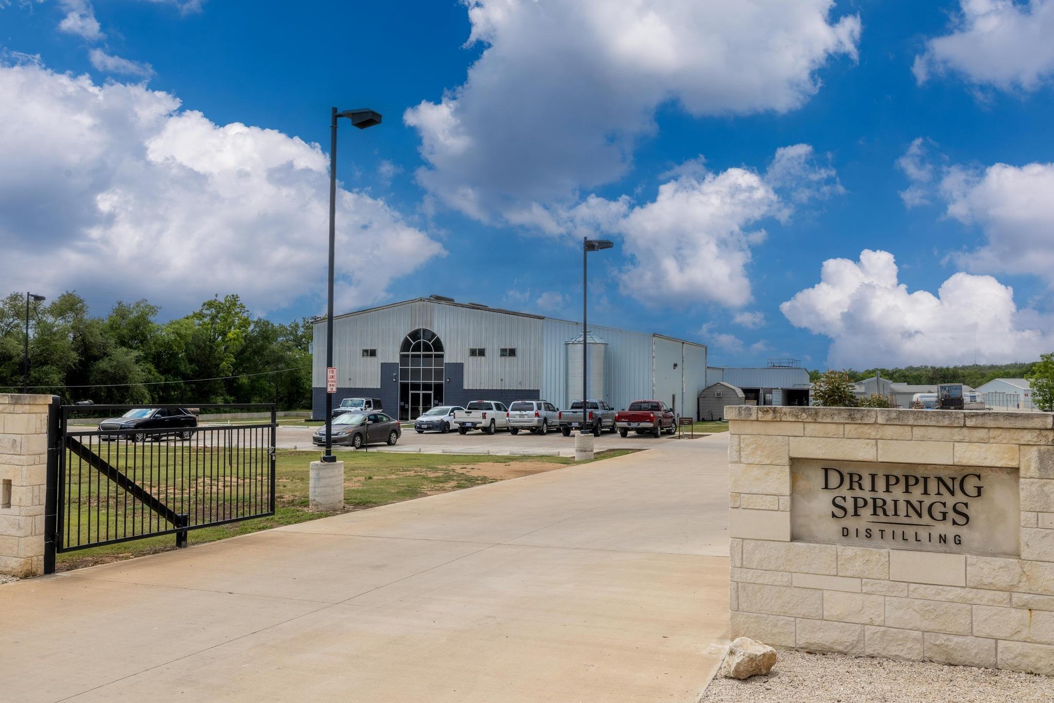 320 Creek Dr # 302, Dripping Springs, TX 78620