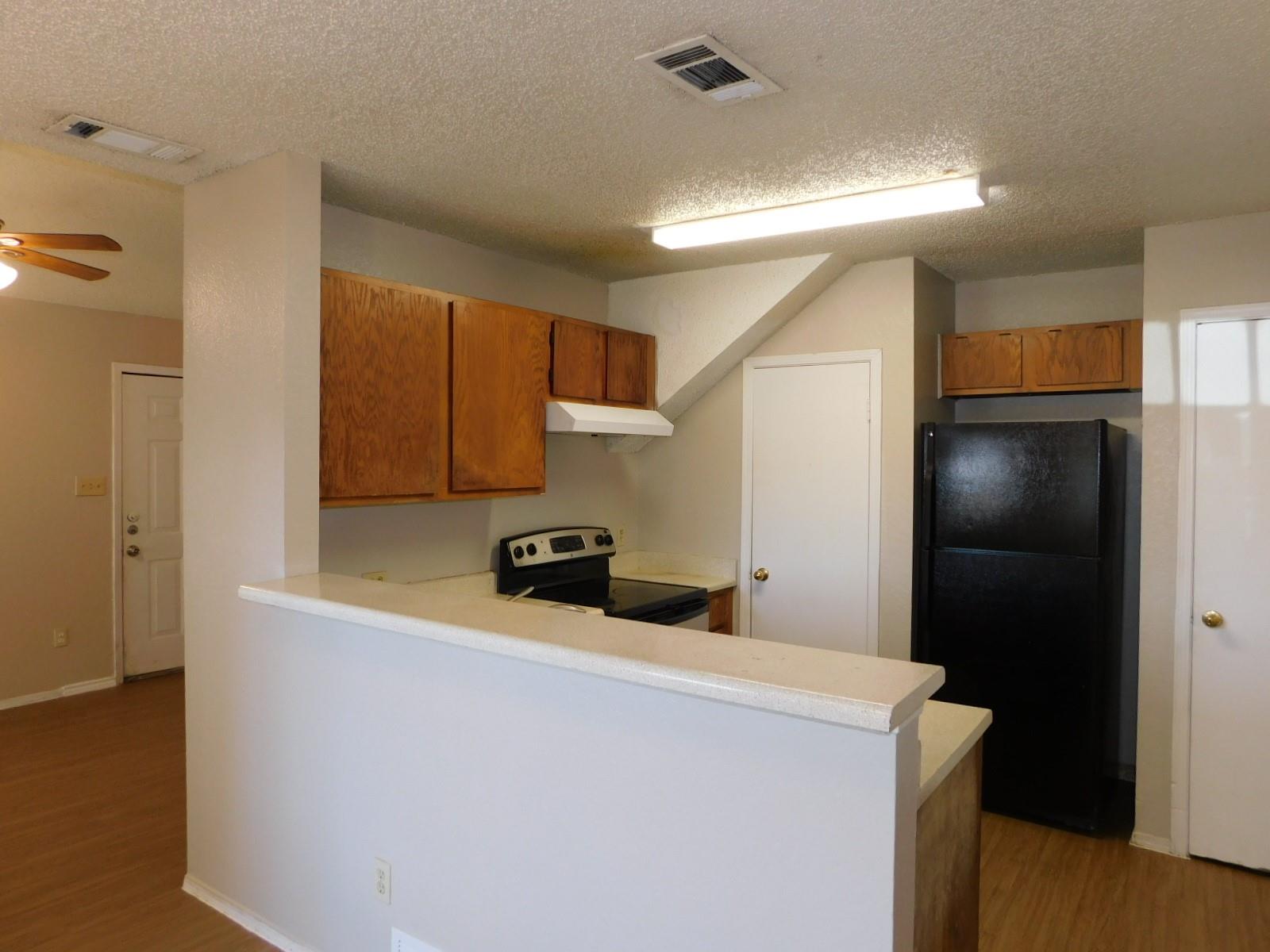 2223 Katy Ln # B, Georgetown, TX 78626