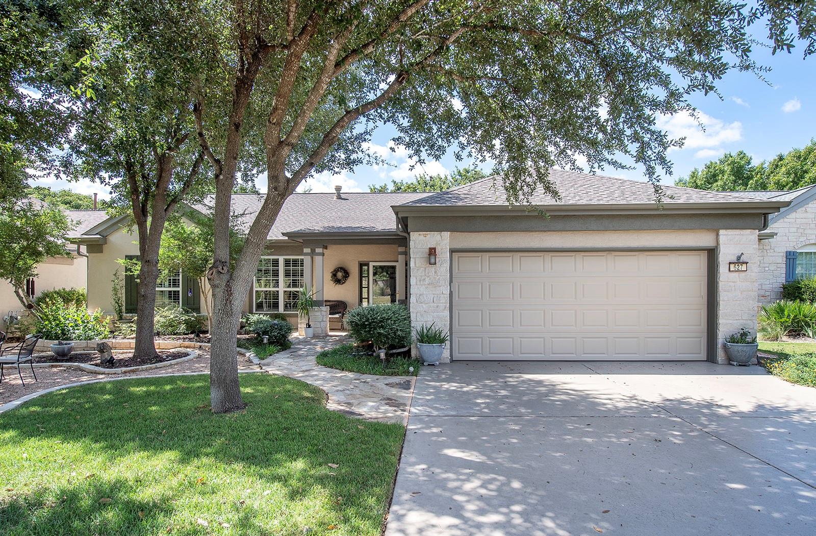 627 Armstrong Dr, Georgetown, TX 78633