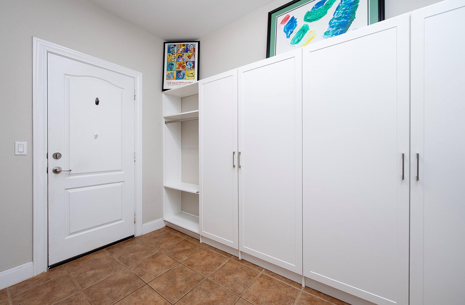 627 Armstrong Dr, Georgetown, TX 78633