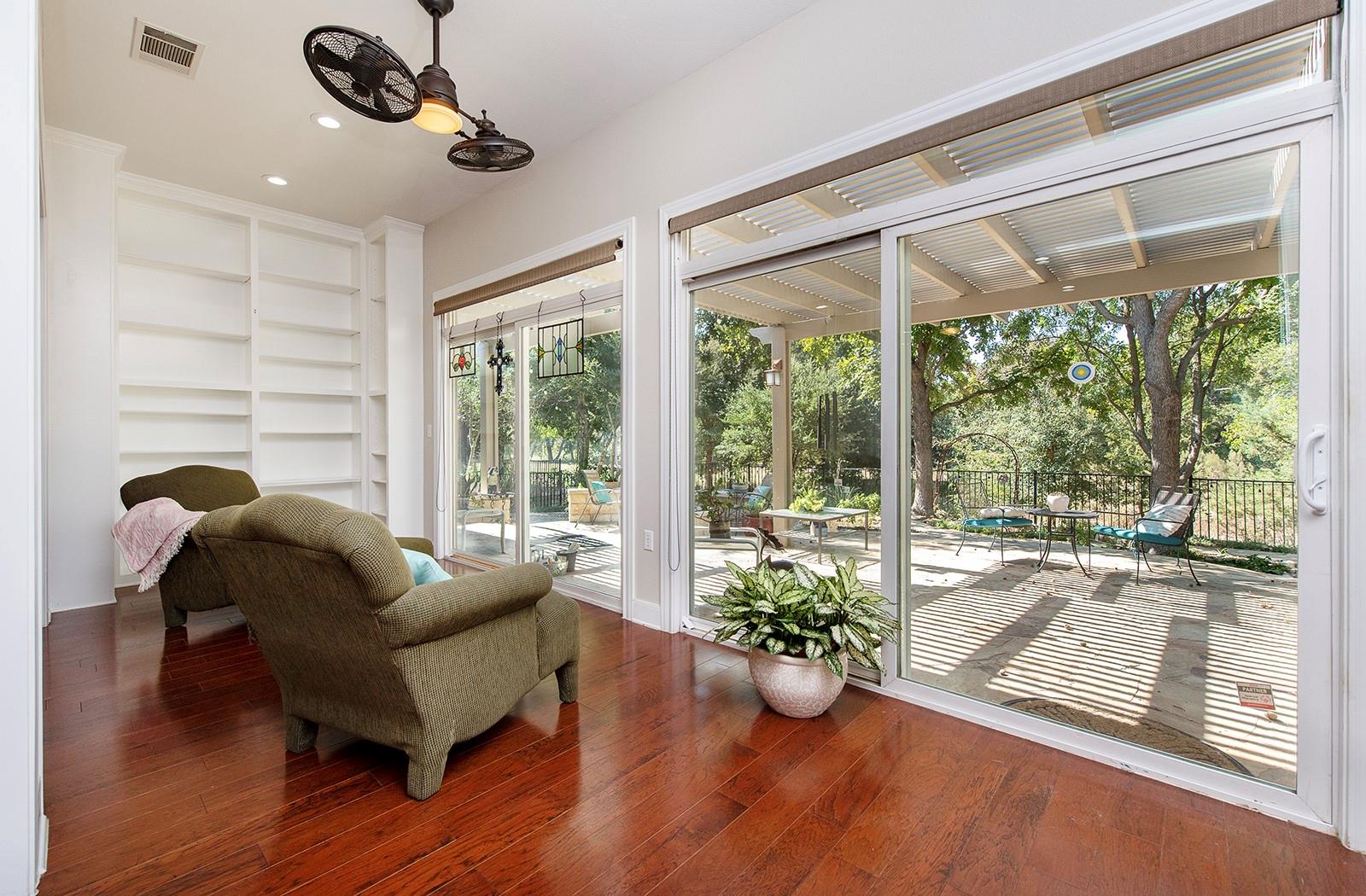 627 Armstrong Dr, Georgetown, TX 78633