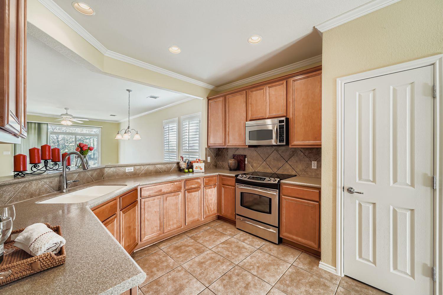 307 Mill Pond Path, Georgetown, TX 78633