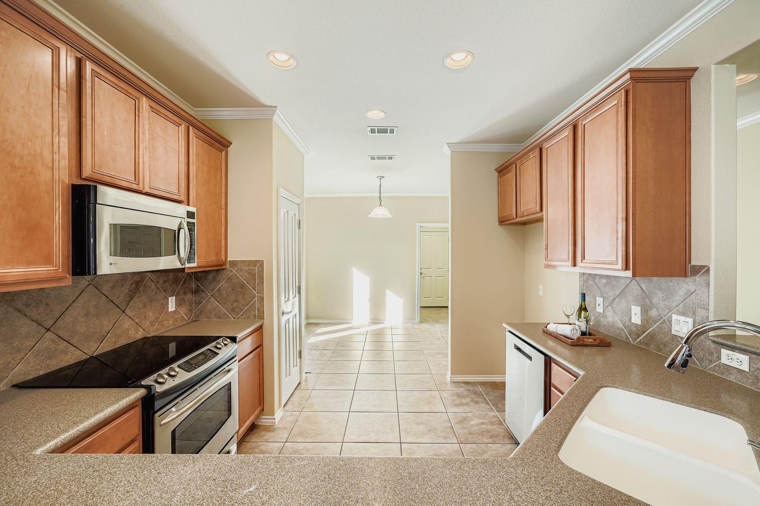 307 Mill Pond Path, Georgetown, TX 78633