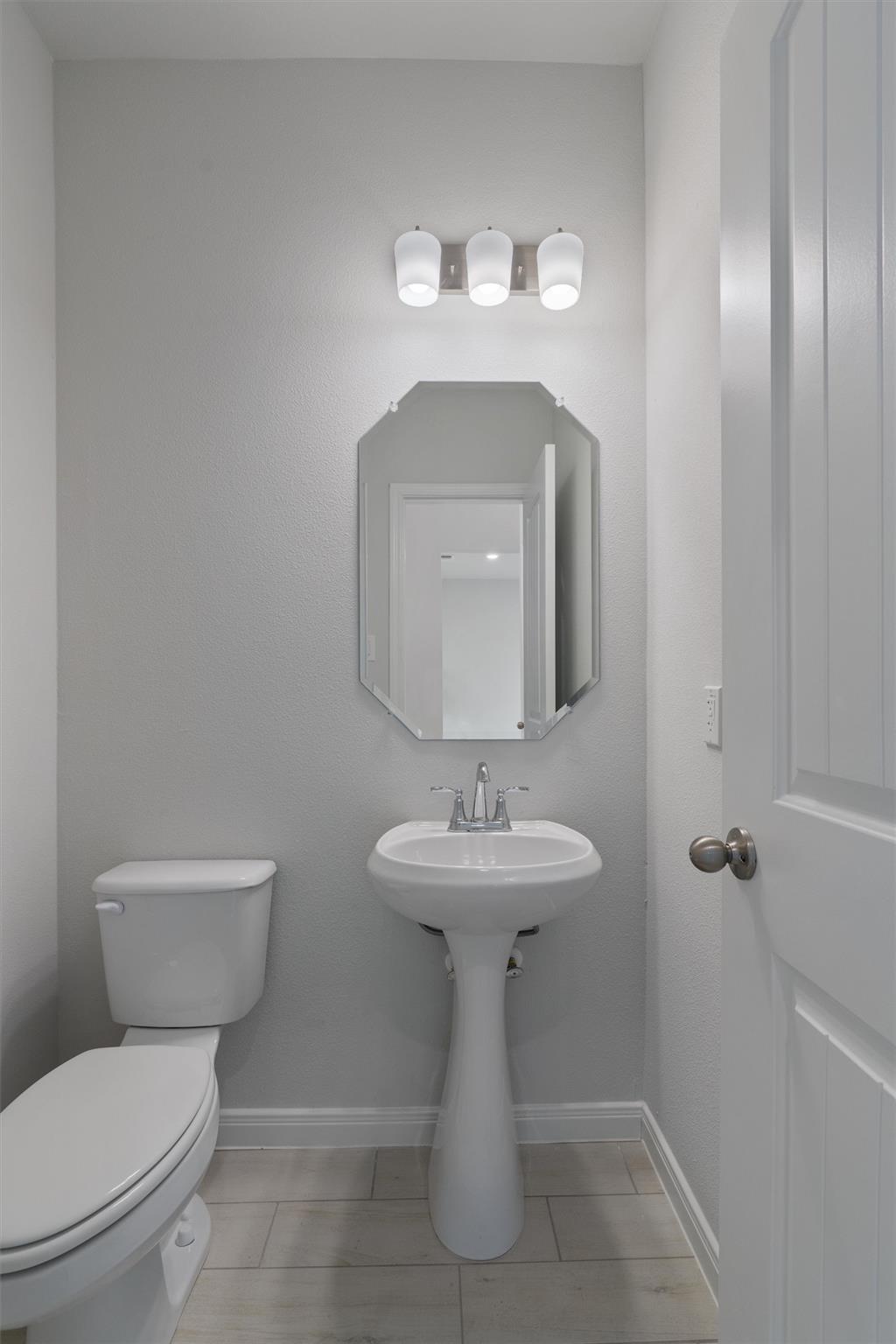 313 Stellar Wind Dr, Georgetown, TX 78628