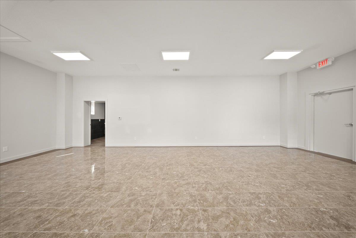 813 Straus Rd, Cedar Hill, TX 75104