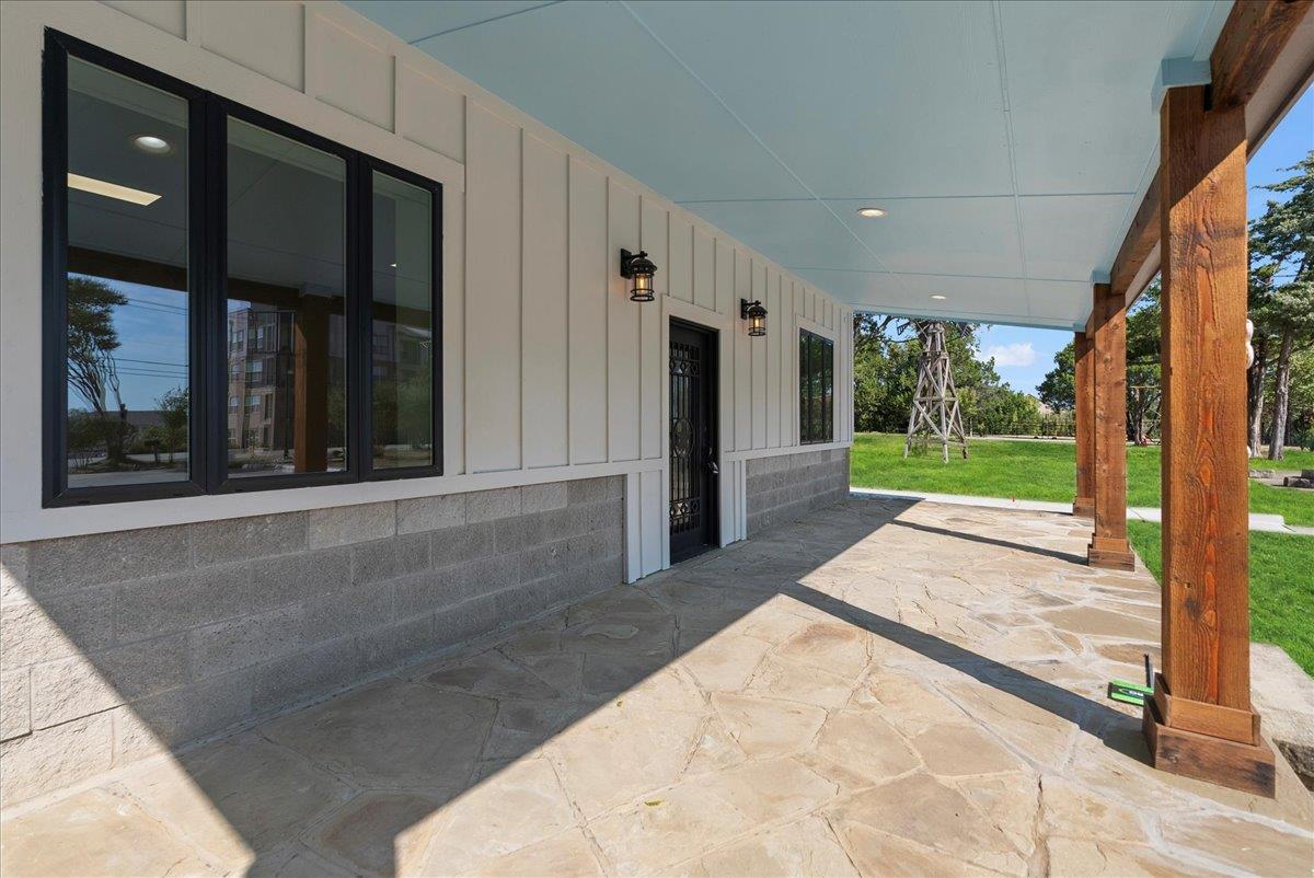 813 Straus Rd, Cedar Hill, TX 75104