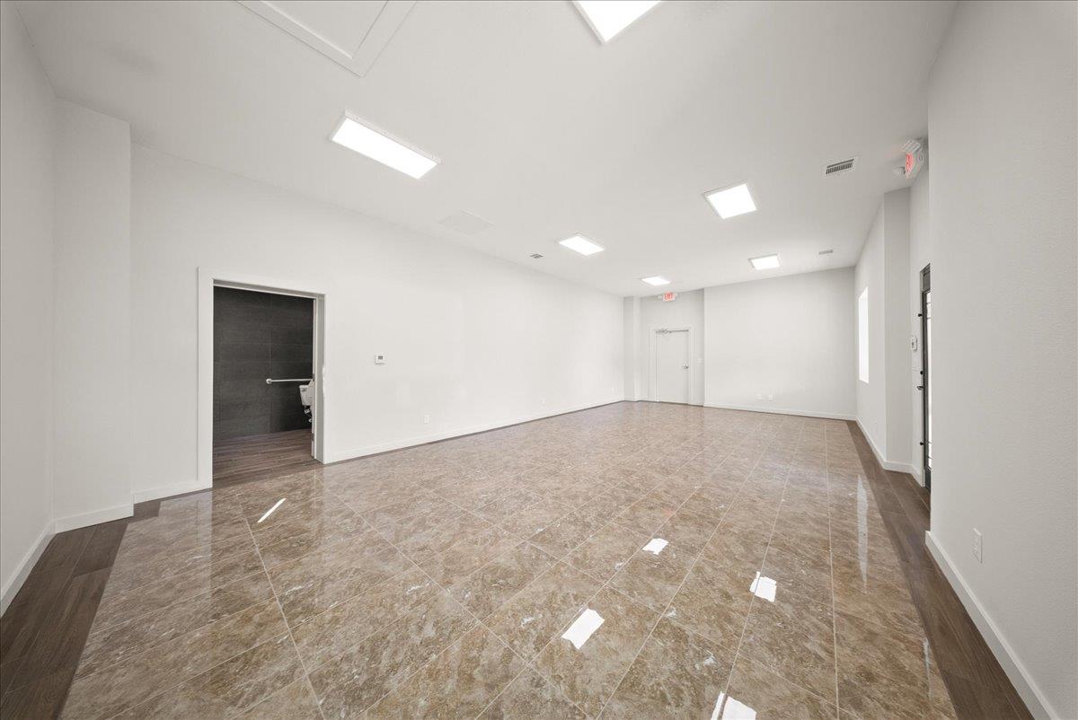 813 Straus Rd, Cedar Hill, TX 75104