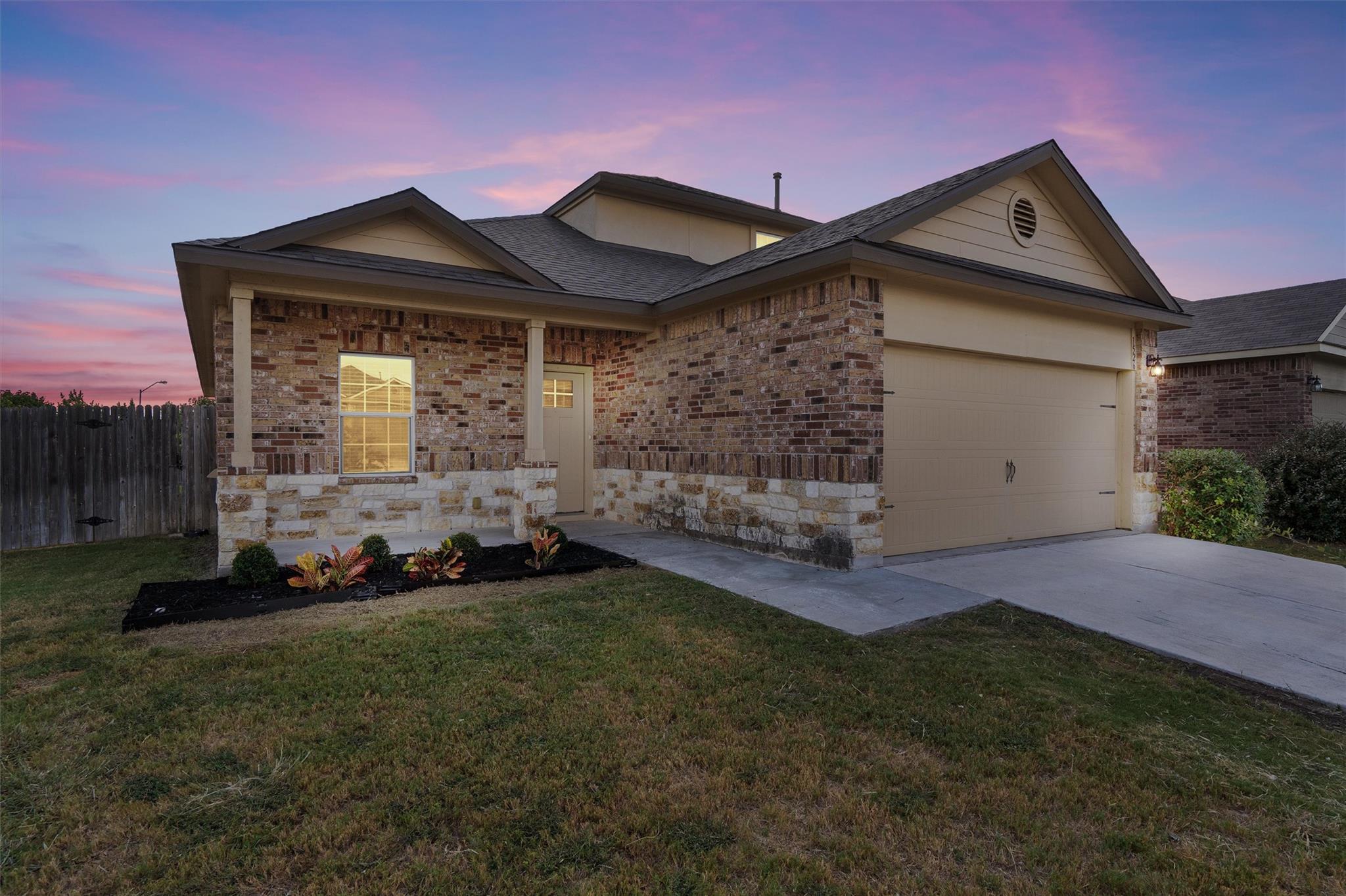 1526 Autumn Sage Way, Round Rock, TX 78664