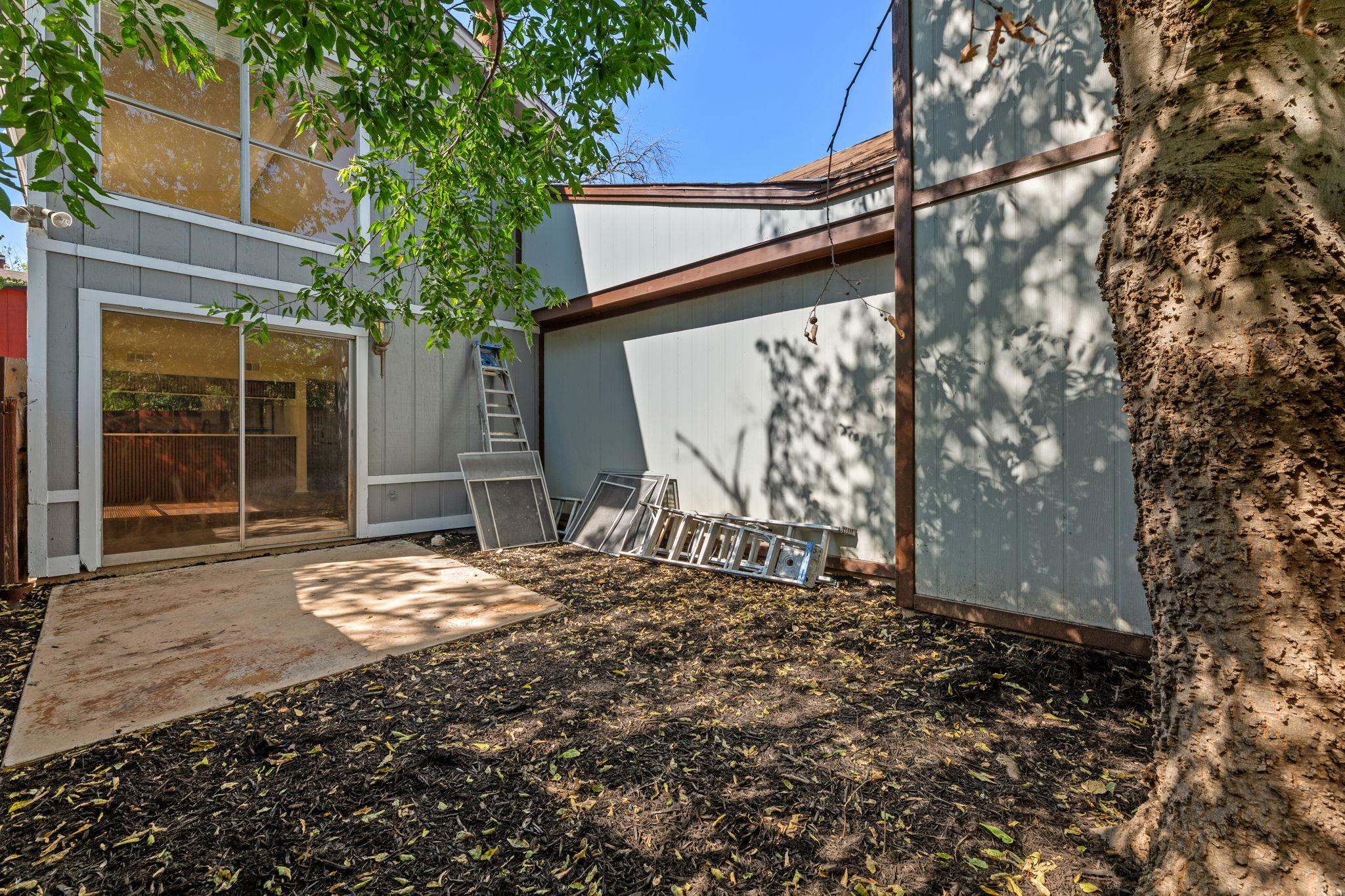 4813 Yucca Hill Dr, Austin, TX 78744