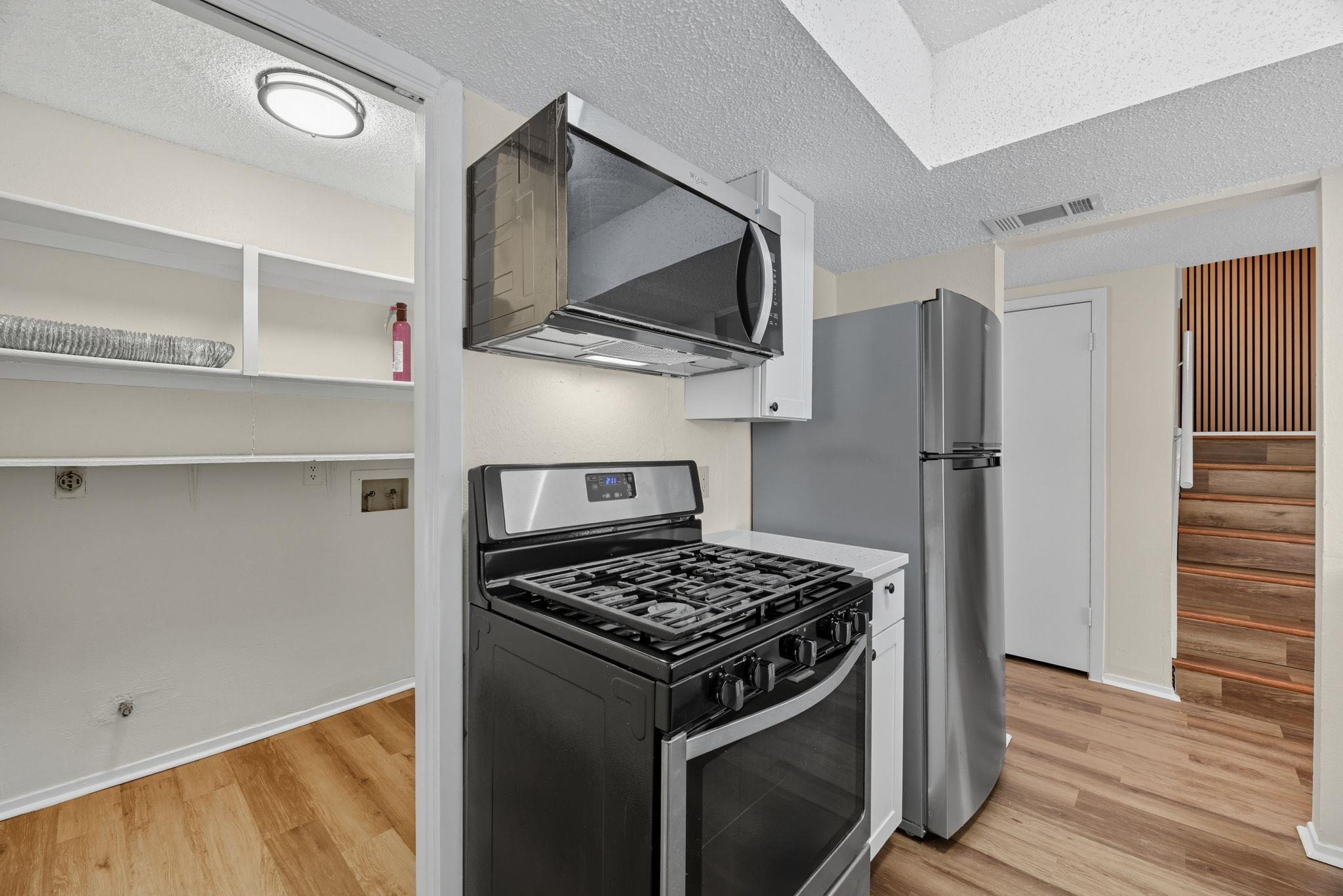 4813 Yucca Hill Dr, Austin, TX 78744