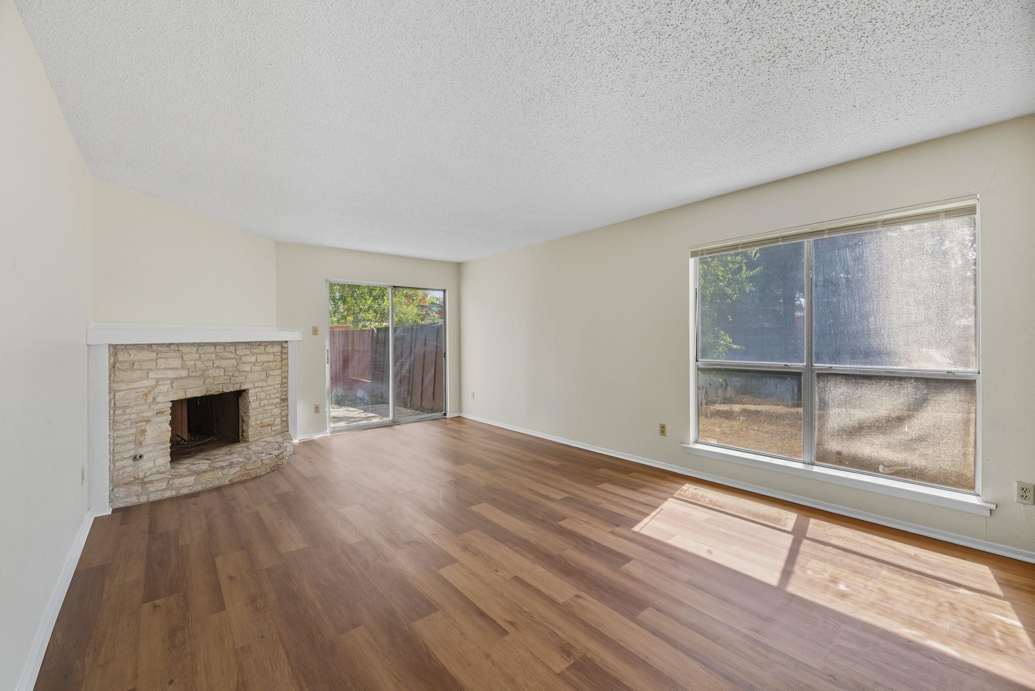 4813 Yucca Hill Dr, Austin, TX 78744