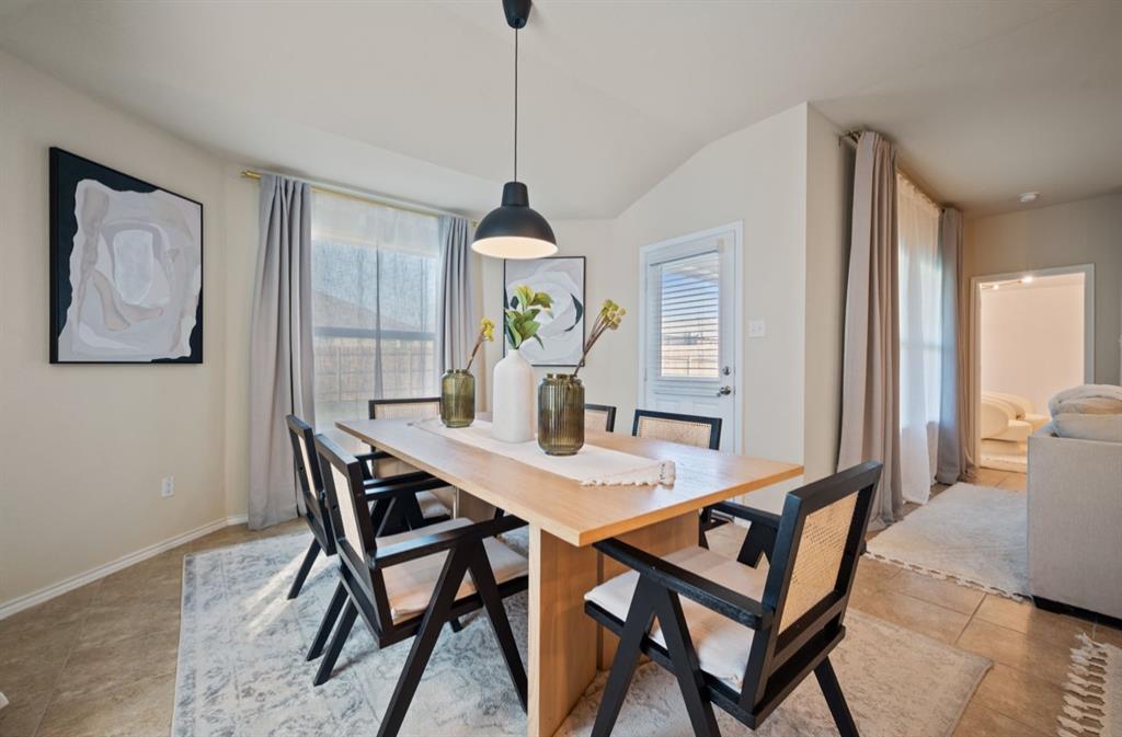 140 Rearden Blvd, Jarrell, TX 76537