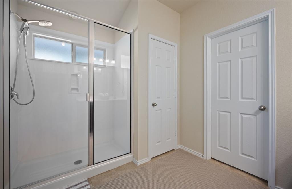 140 Rearden Blvd, Jarrell, TX 76537