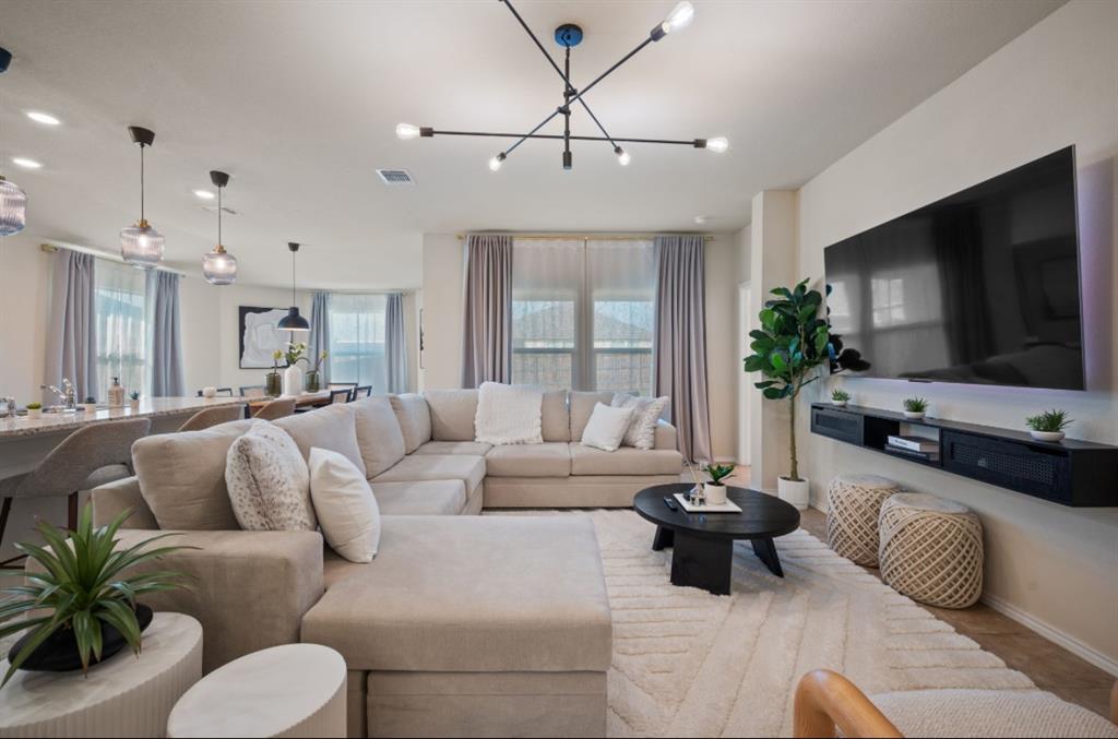 140 Rearden Blvd, Jarrell, TX 76537