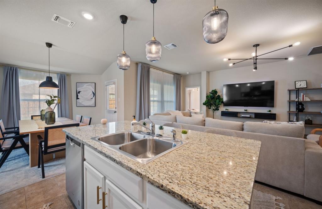 140 Rearden Blvd, Jarrell, TX 76537