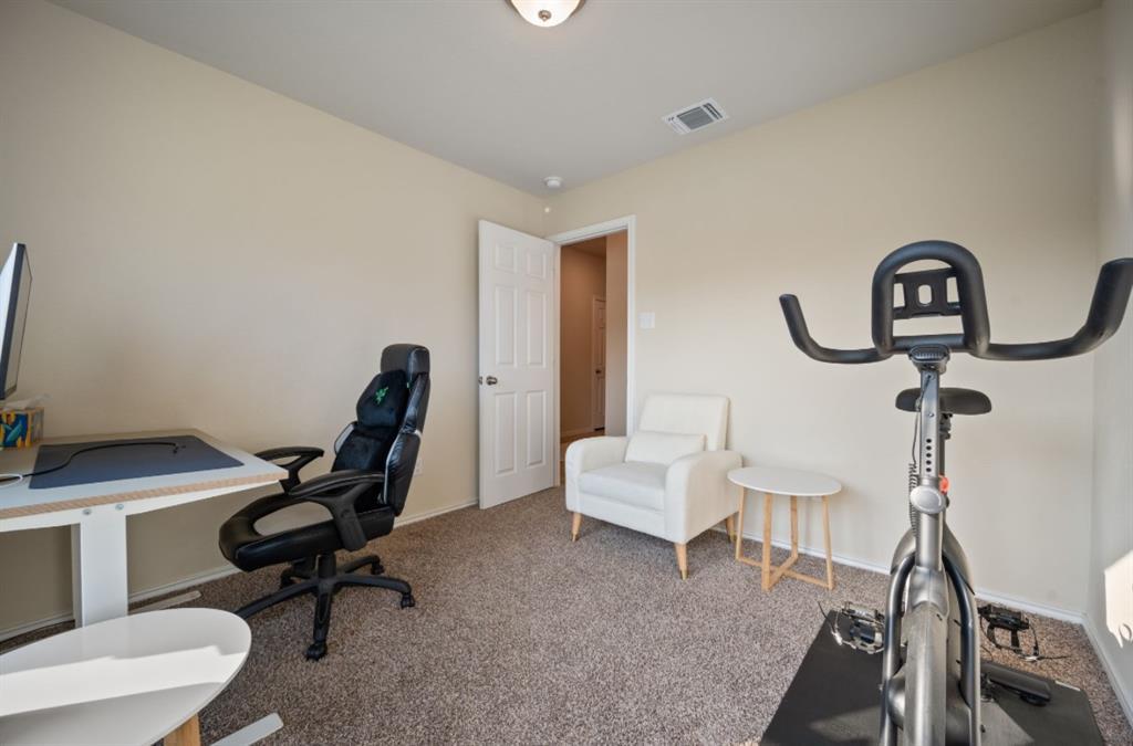 140 Rearden Blvd, Jarrell, TX 76537